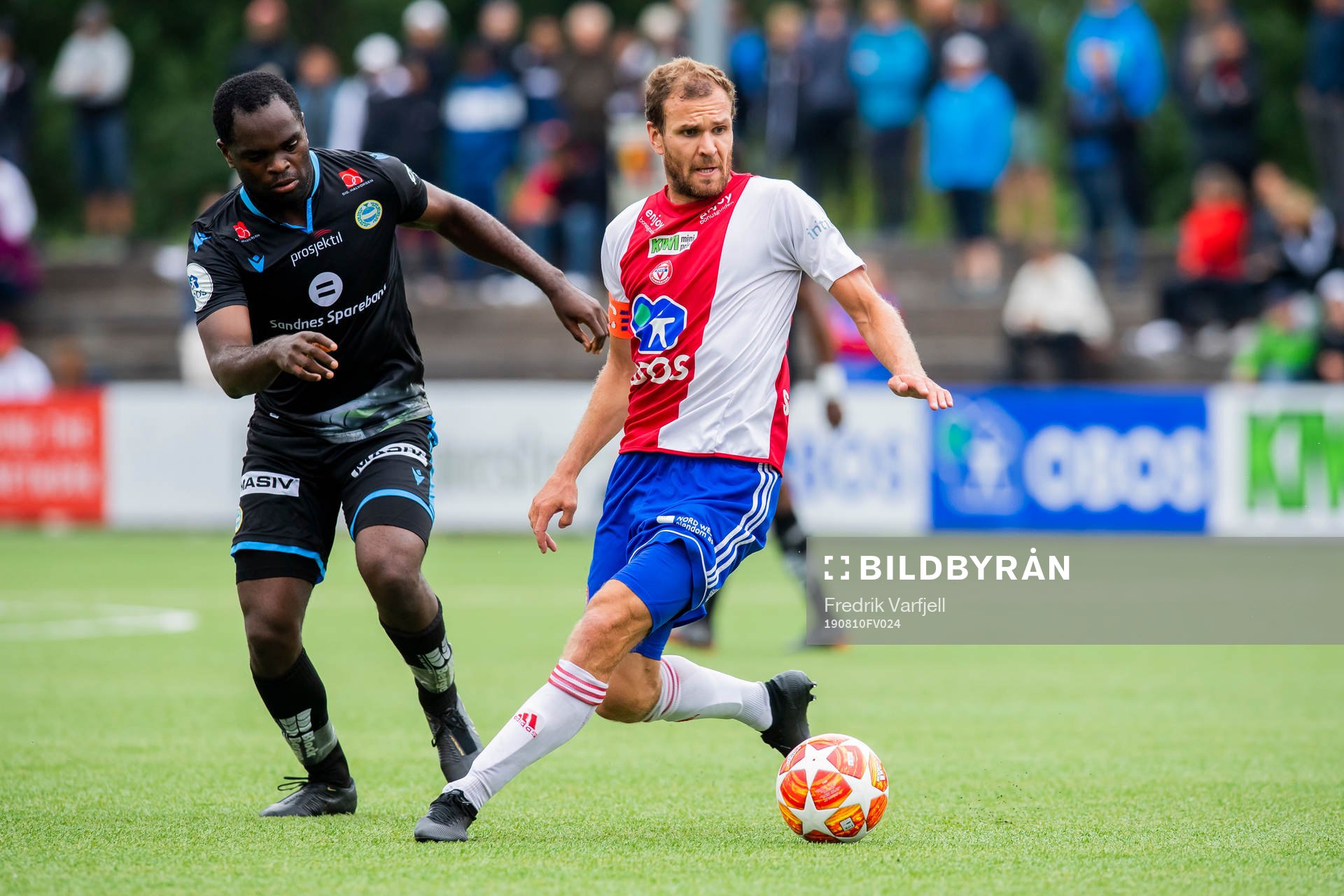 Christian Landu-Landu of Sandnes Ulf and Stian Sortevik of KFUM during the OBOS-ligaen match between KFUM and Sandnes Ulf on August 10, 2019 in Oslo.