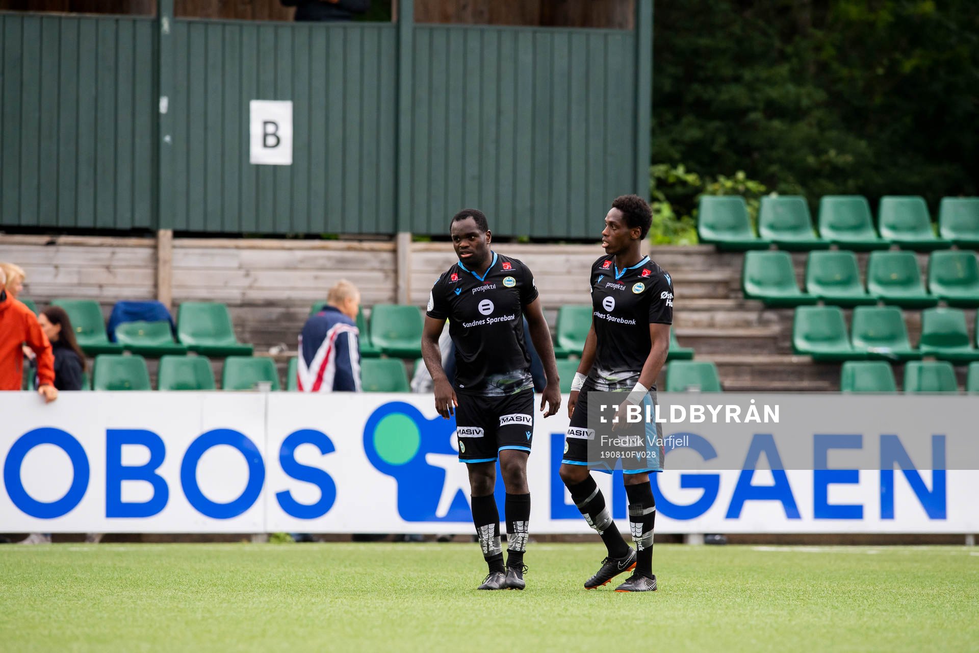 Christian Landu-Landu and Akinsola Akinyemi of Sandnes Ulf