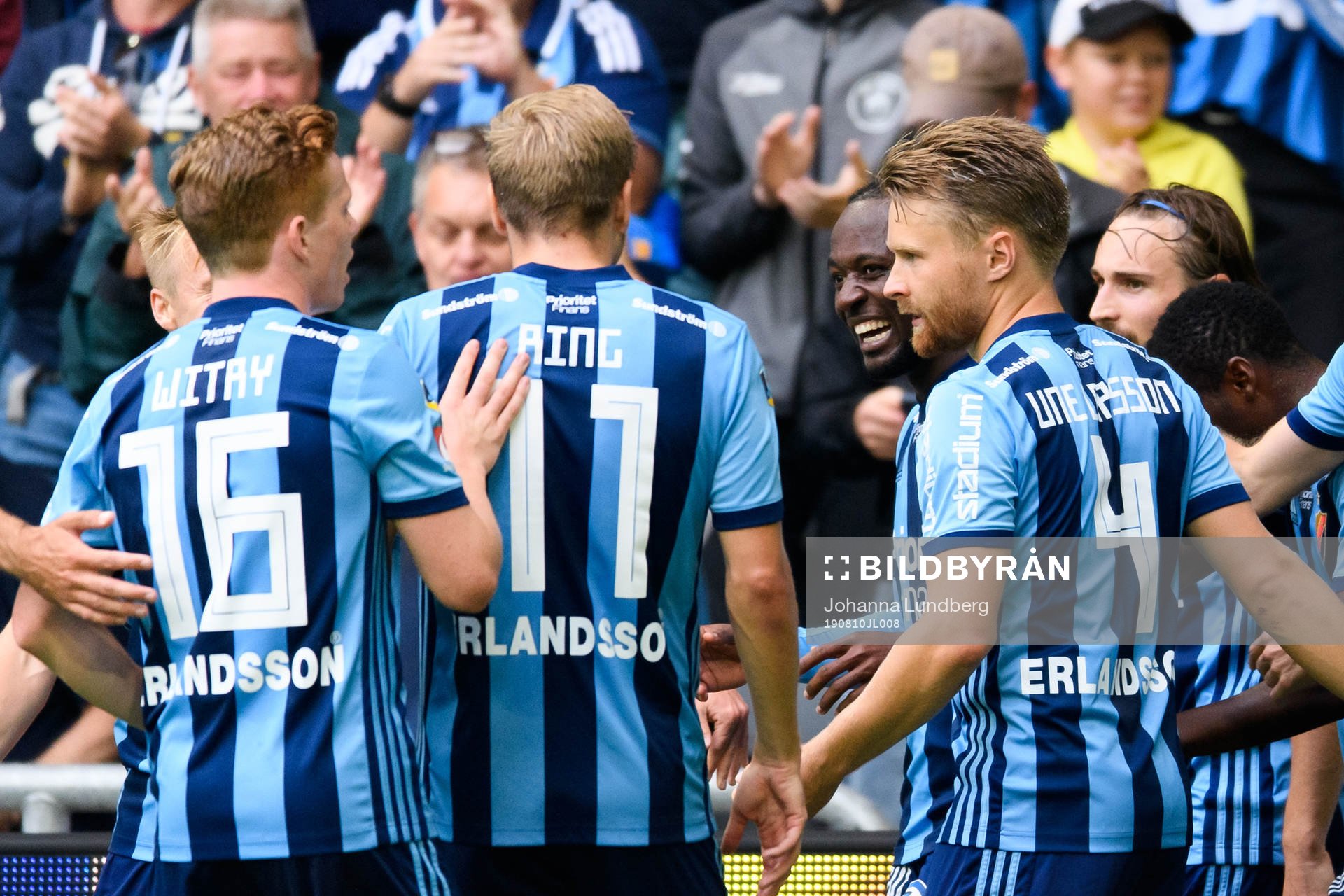Djurgårdens Mohamed Buya Turay jublar
