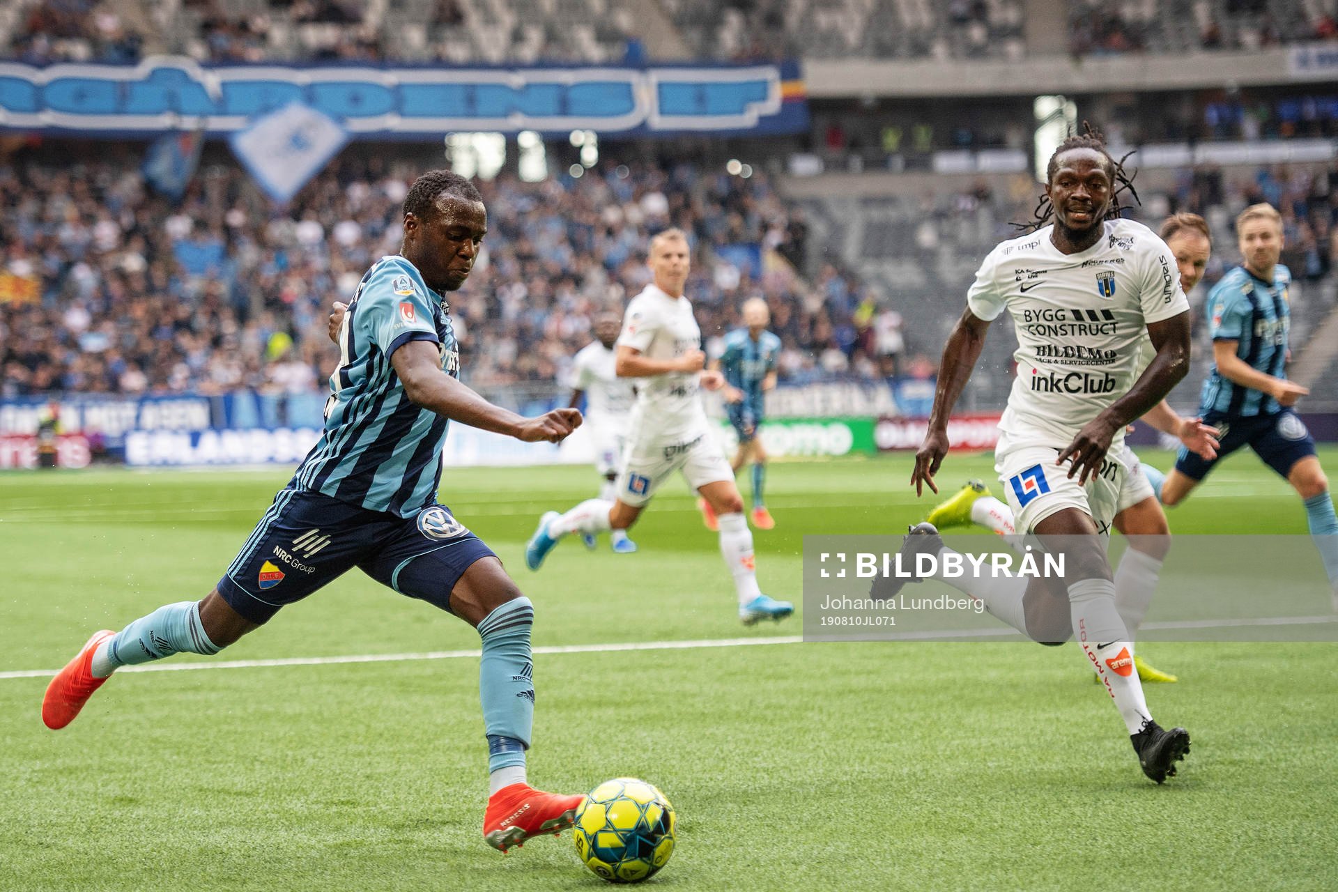 Djurgårdens Edward Chilufya och Sirius Kebba Ceesay
