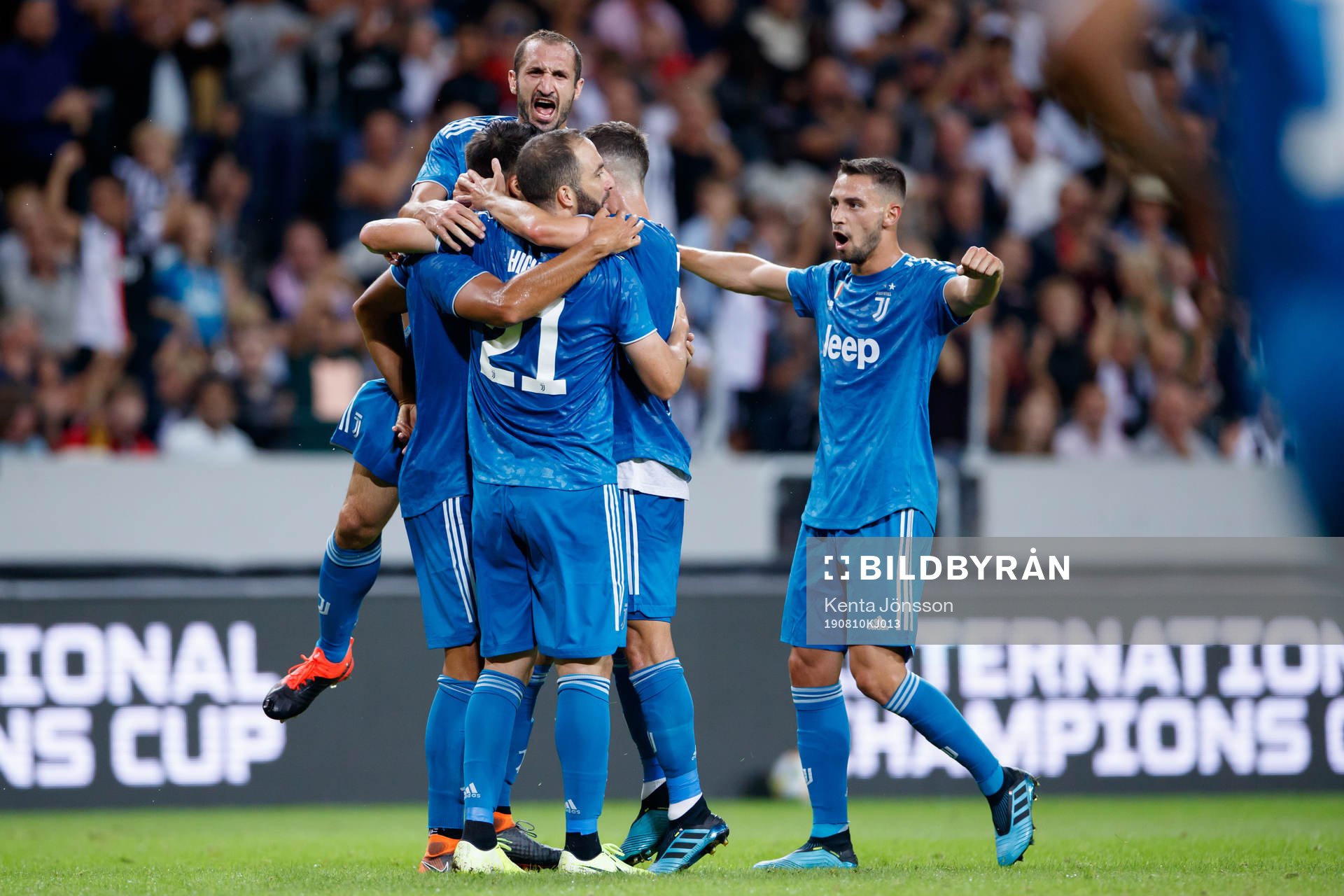 The players of Juventus celebrates
