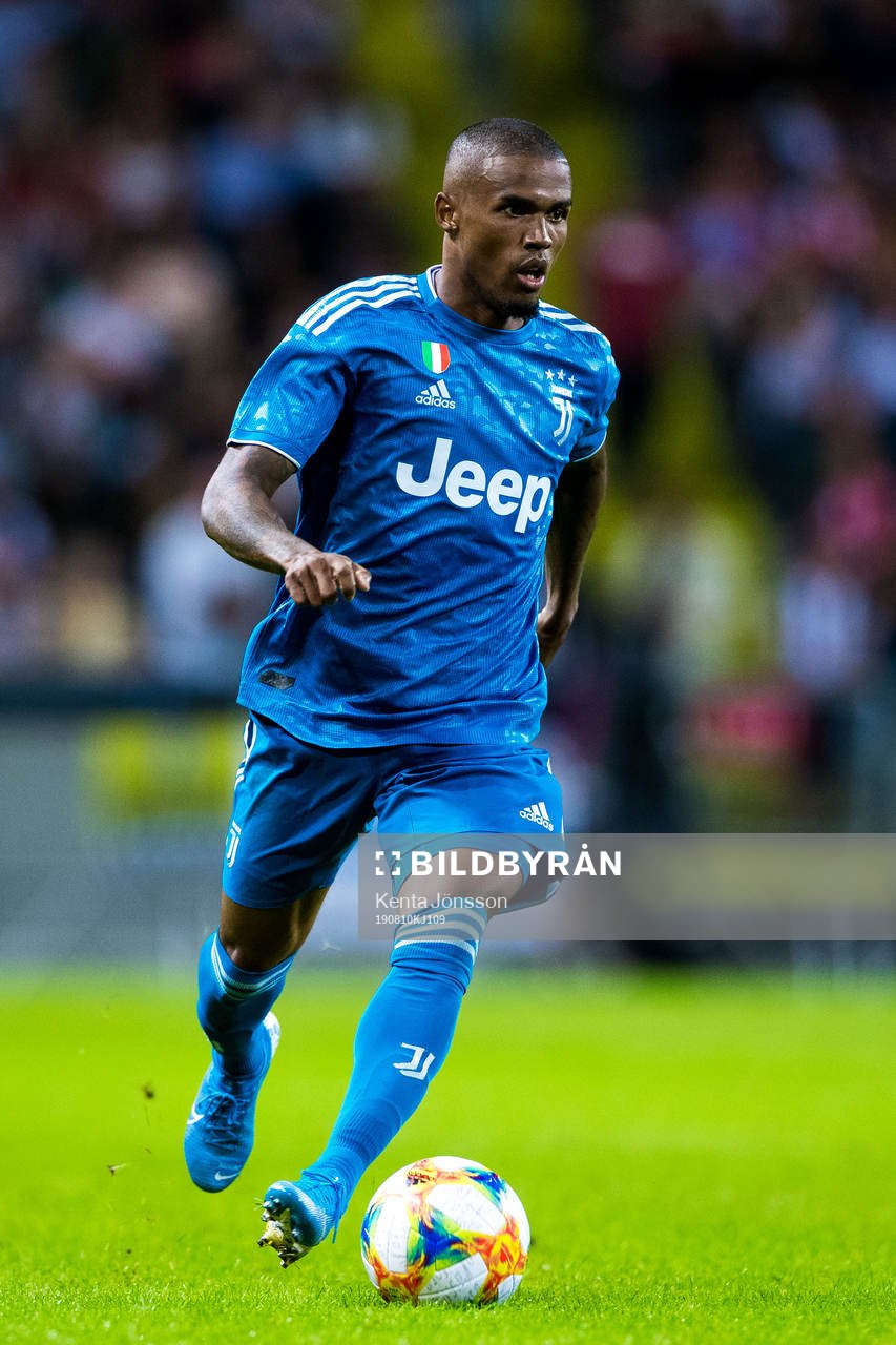 Douglas Costa