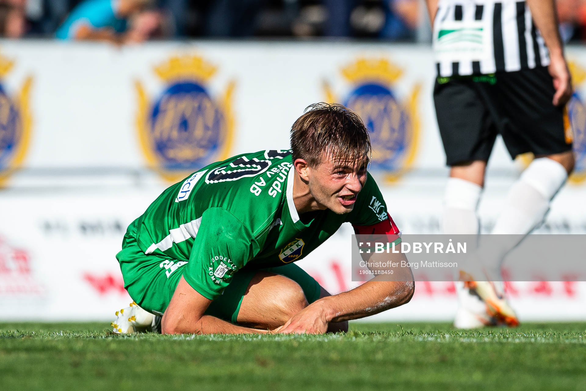 Ljungskiles Linus Dahl har ont