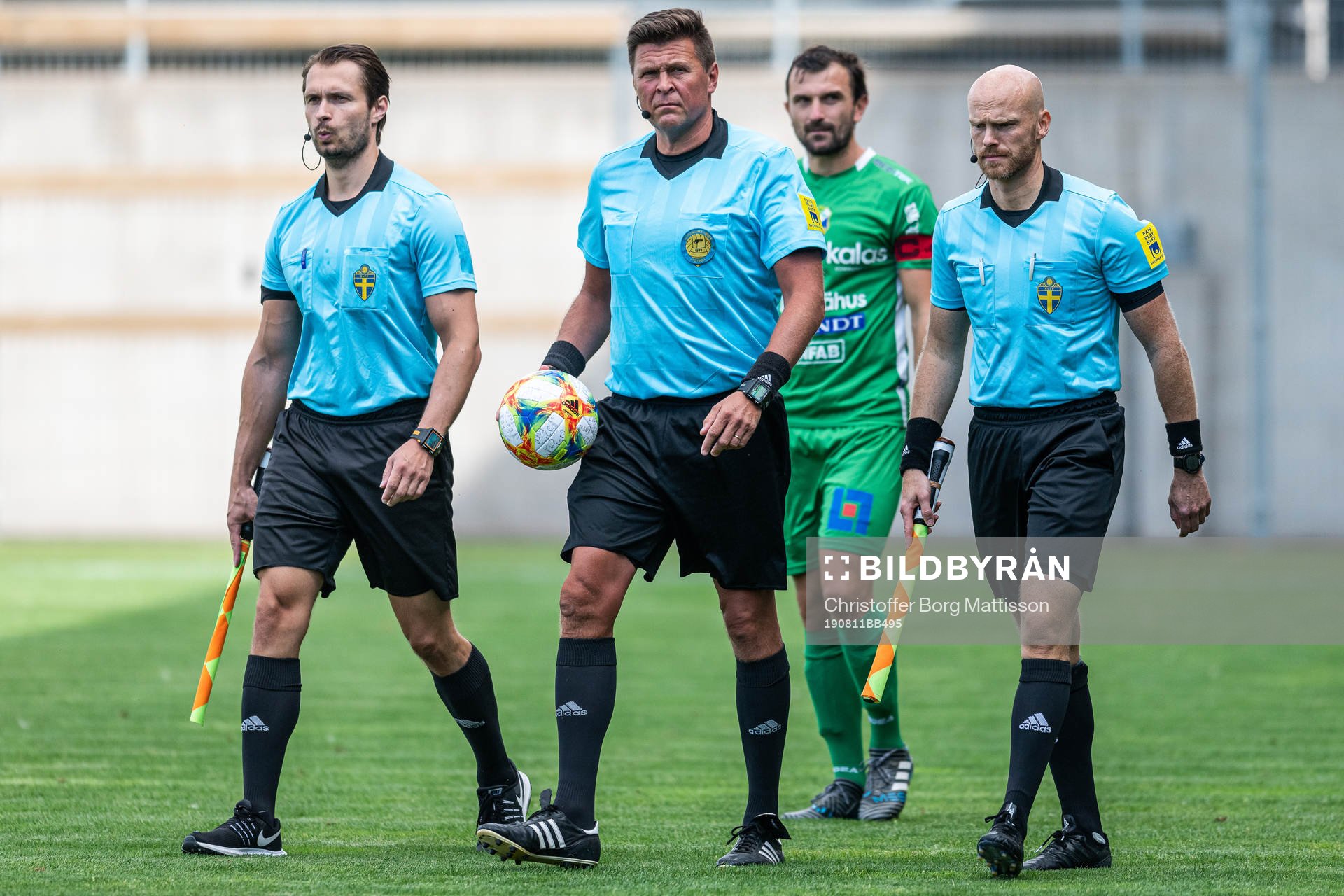 Domarna Daniel Gorgievski och Antti Kanerva och Per