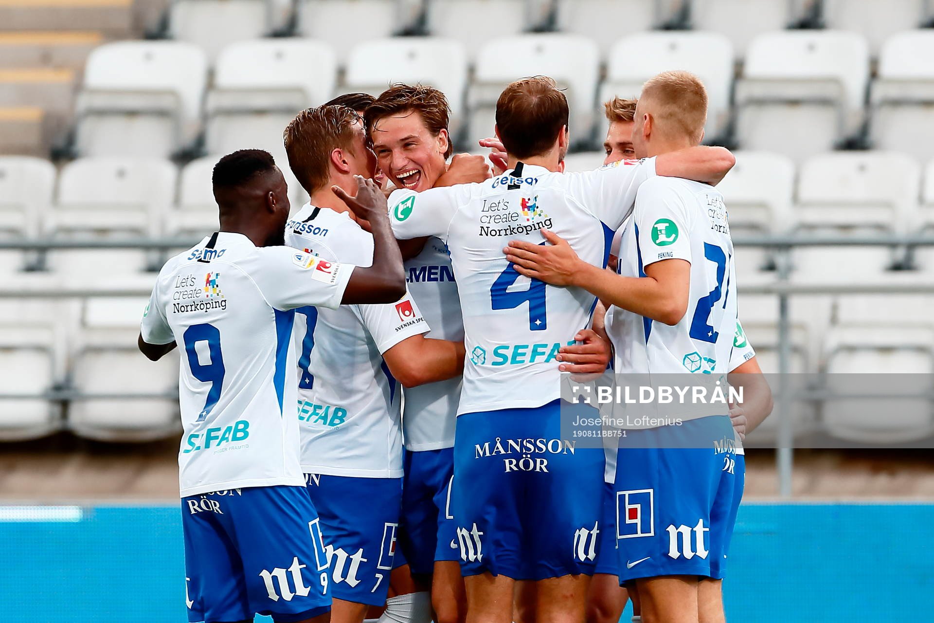 IFK Norrköpings Rasmus Lauritsen jublar