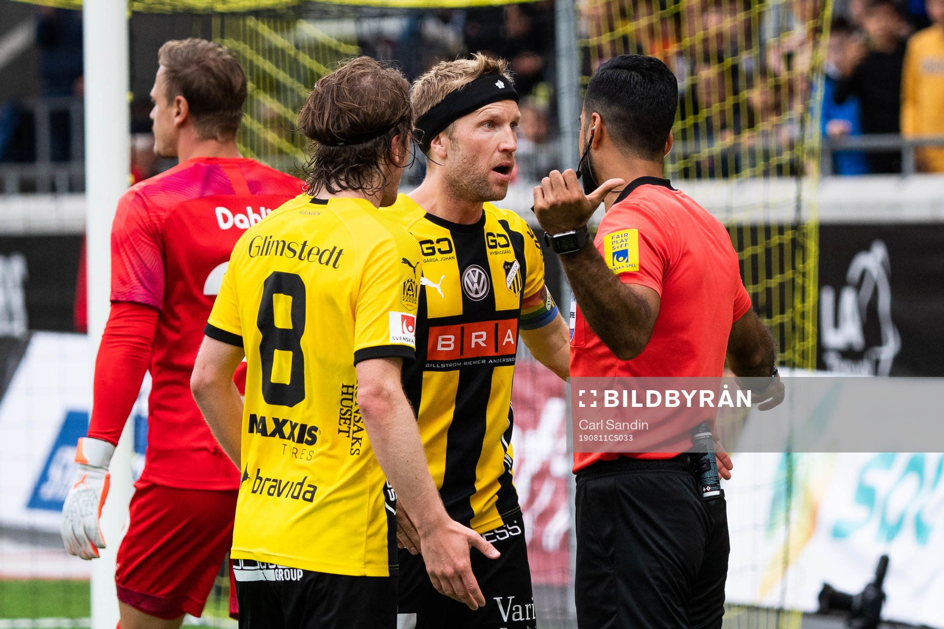 Häckens Erik Friberg och Rasmus Lindgren reagerar mot