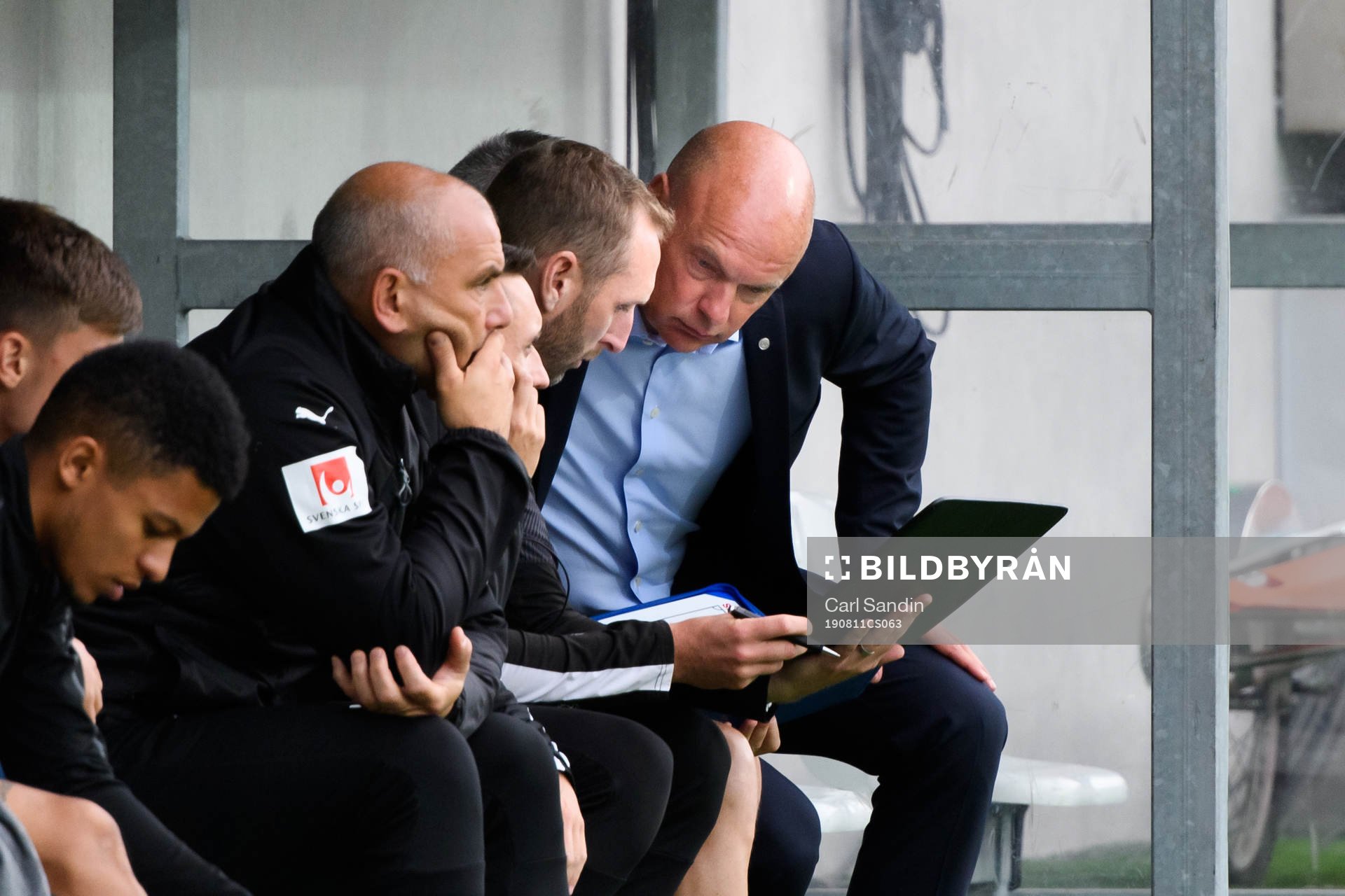 Malmö FFs tränare Uwe Rösler på bänken