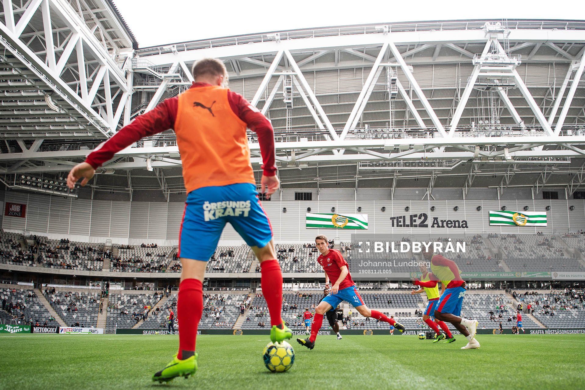 Helsingborgs spelare värmer upp