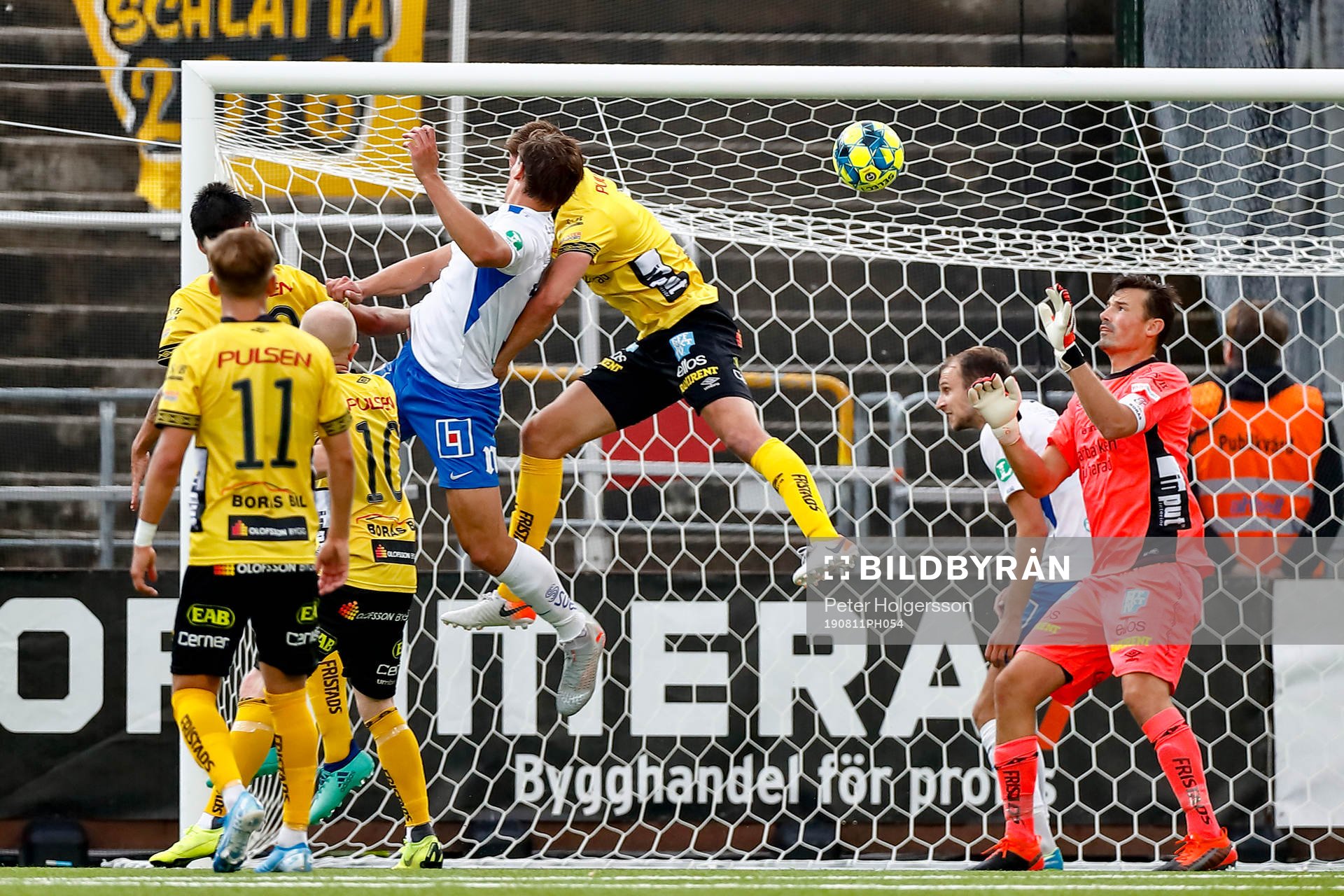 IFK Norrköpings Rasmus Lauritsen nickar mål 2-0 förbi