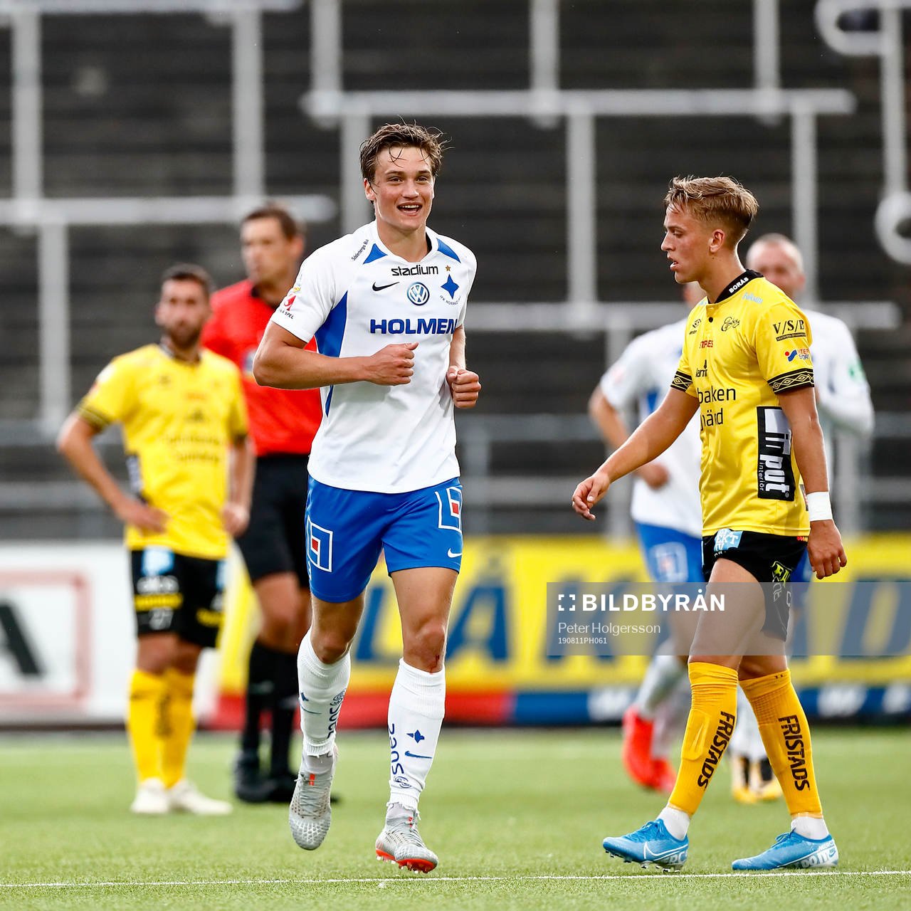 IFK Norrköpings Rasmus Lauritsen jublar