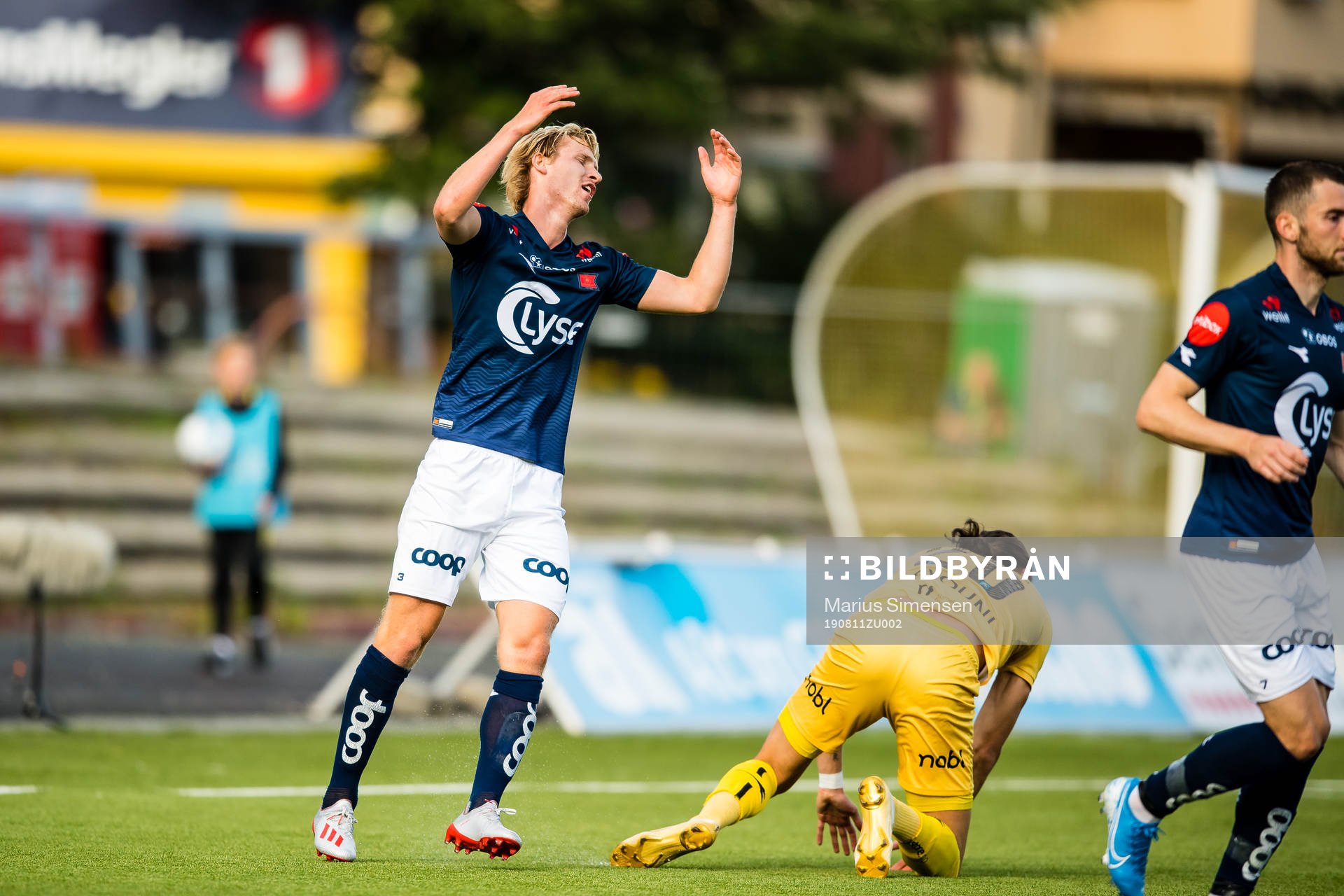 Viljar Helland Vevatne of Viking reacts