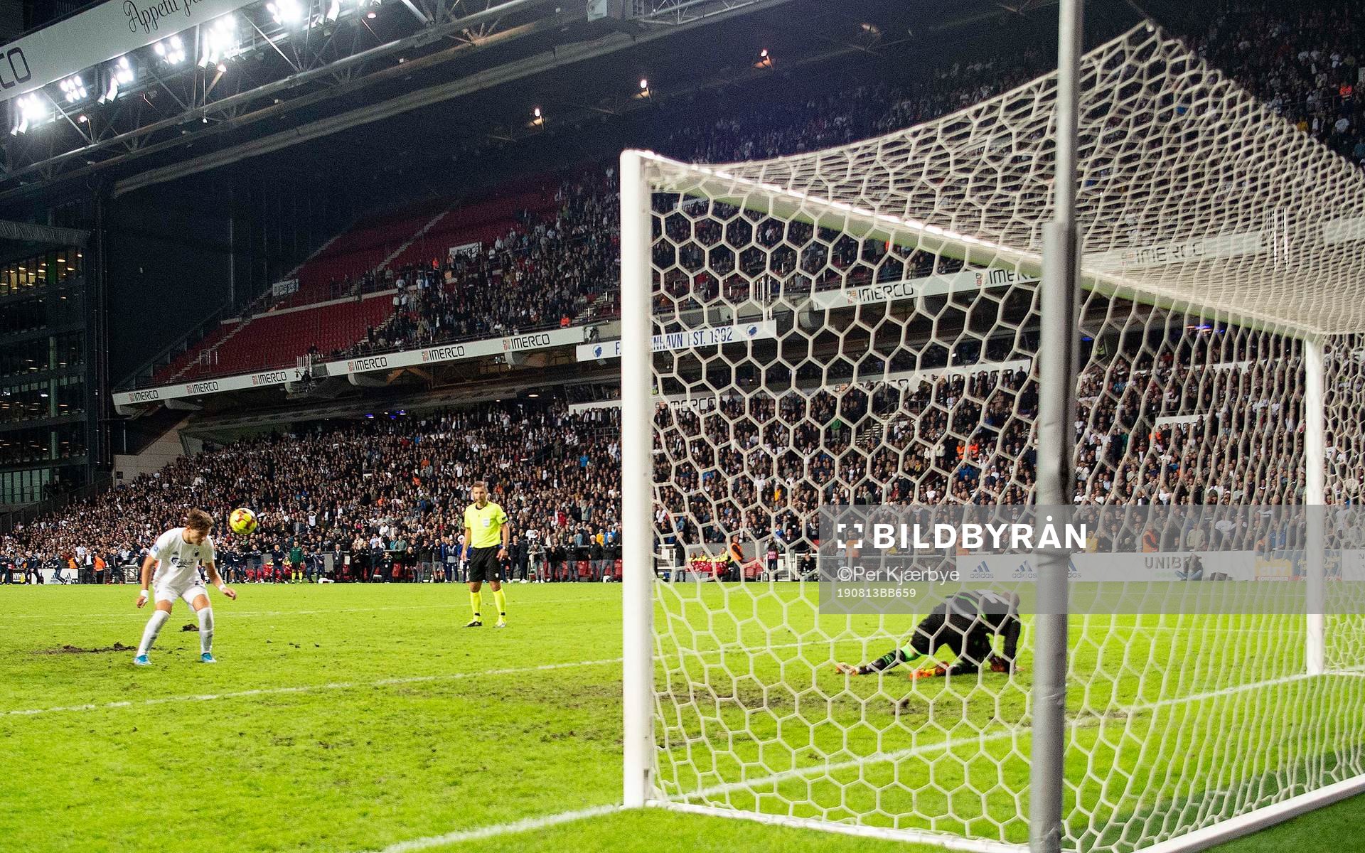 [DK=20190813: Jonas Wind, FCK sparker bolden på Milan