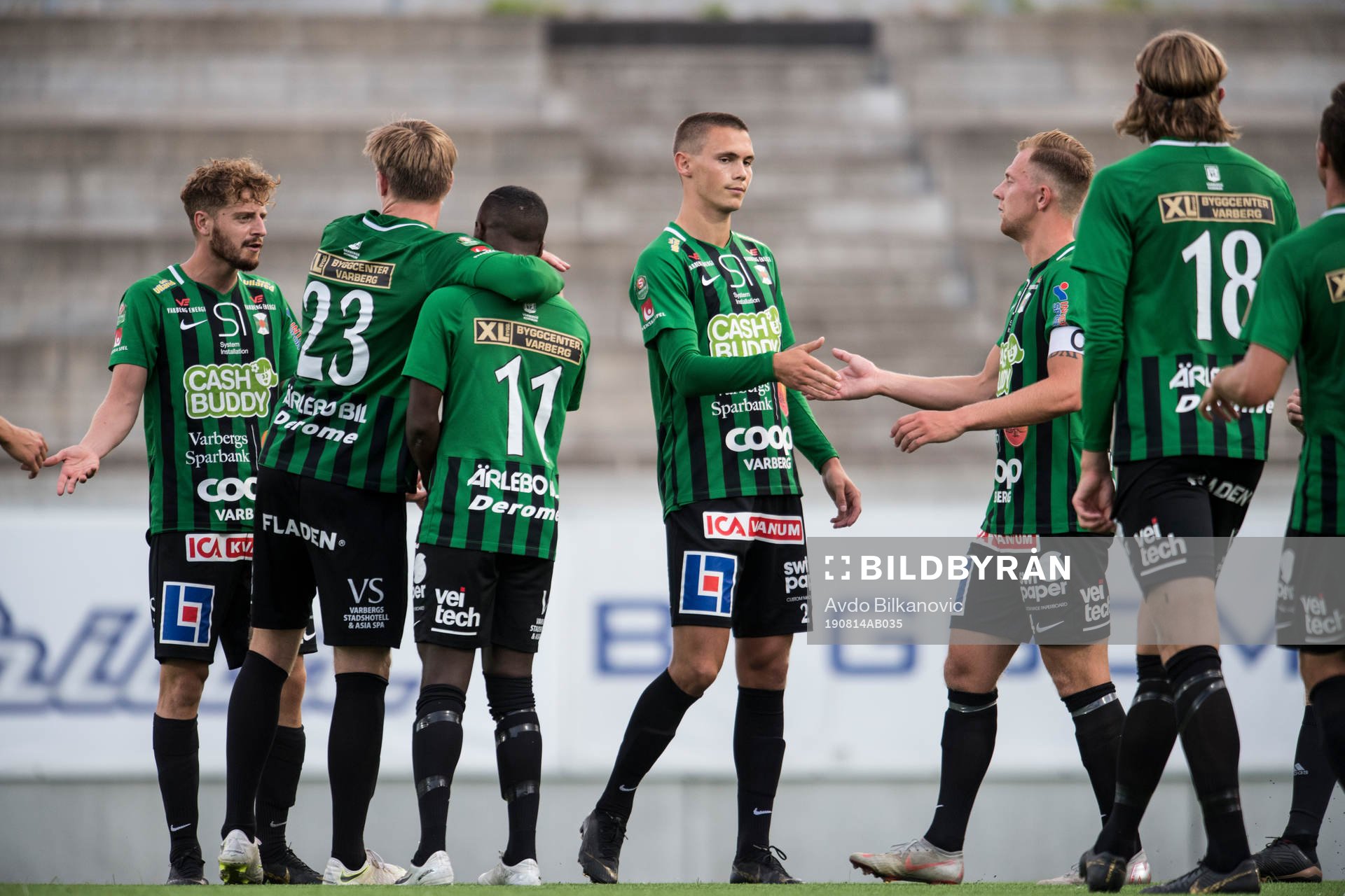 Varbergs Tobias Karlsson jublar