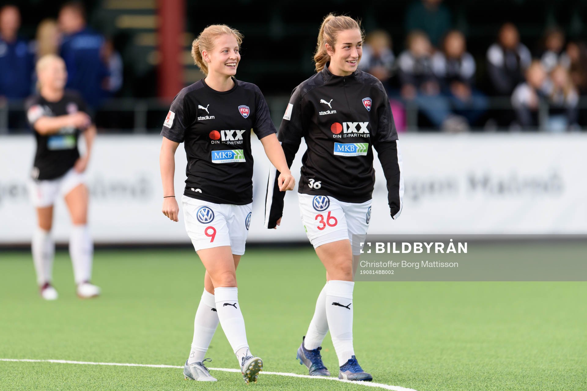 Rosengårds Anna Anvegård och Edina Filekovic innan