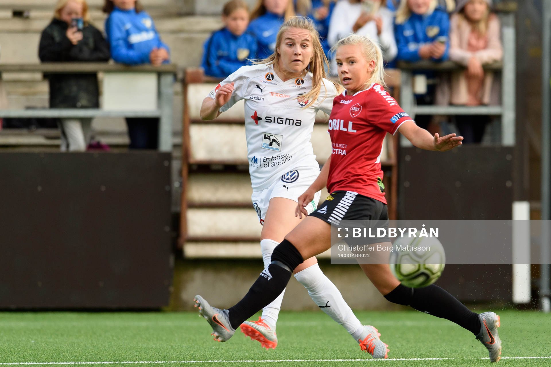 Rosengårds Fiona Brown och Limhamn Bunkeflos Jennie Egeriis