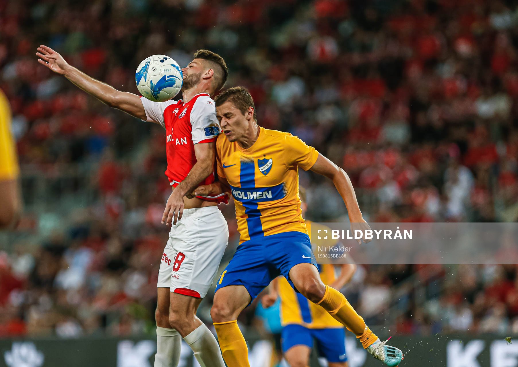 Eden Shamir of Hapoel Beer-Sheva and Simon Thern of IFK