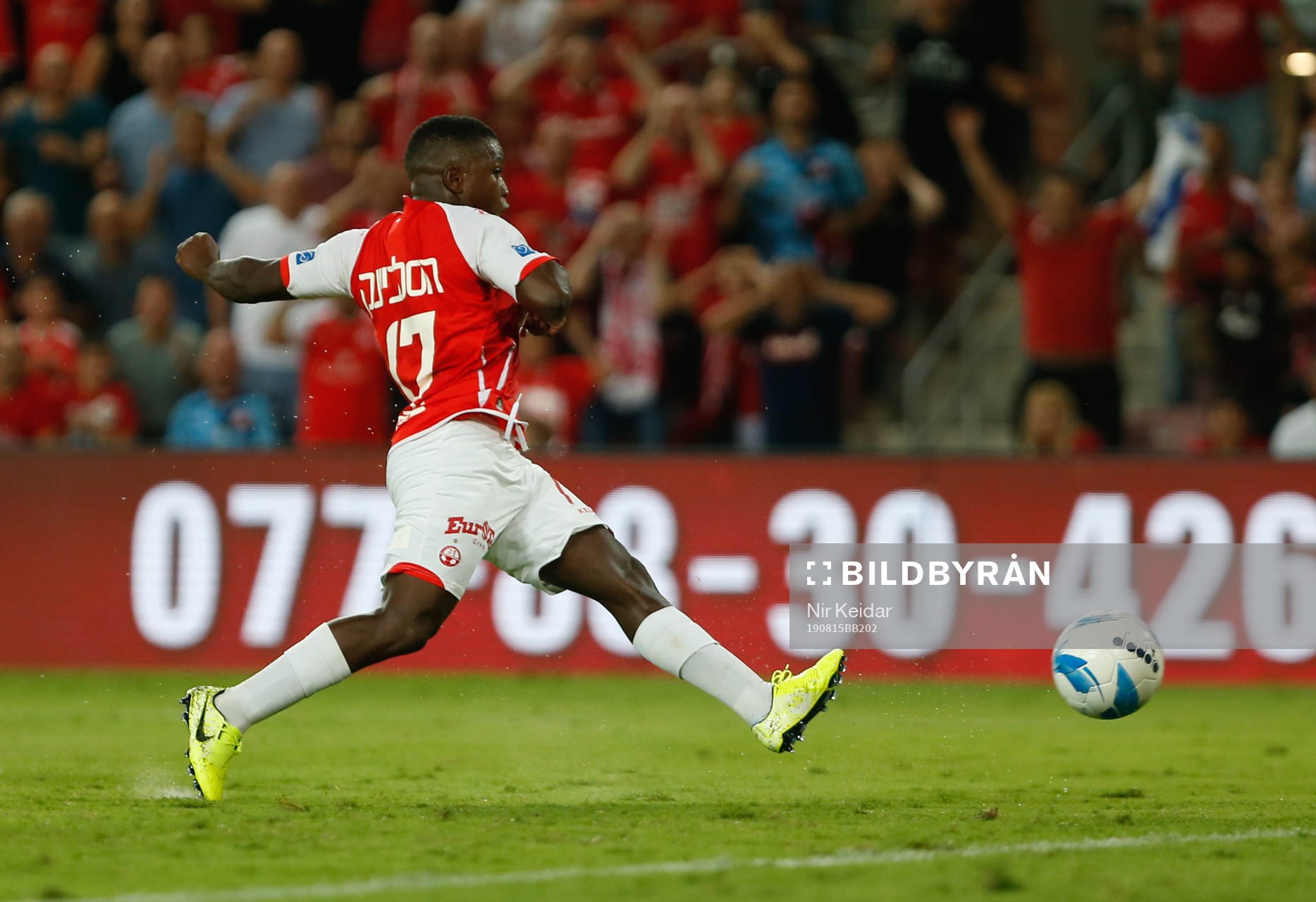 Nigel Haselblink of Hapoel Beer-Sheva scoring