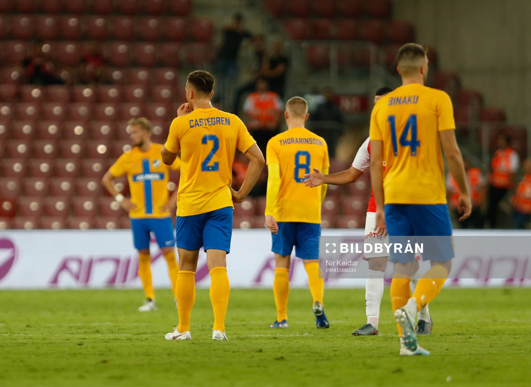 The players of IFK Norrköping looks dejected