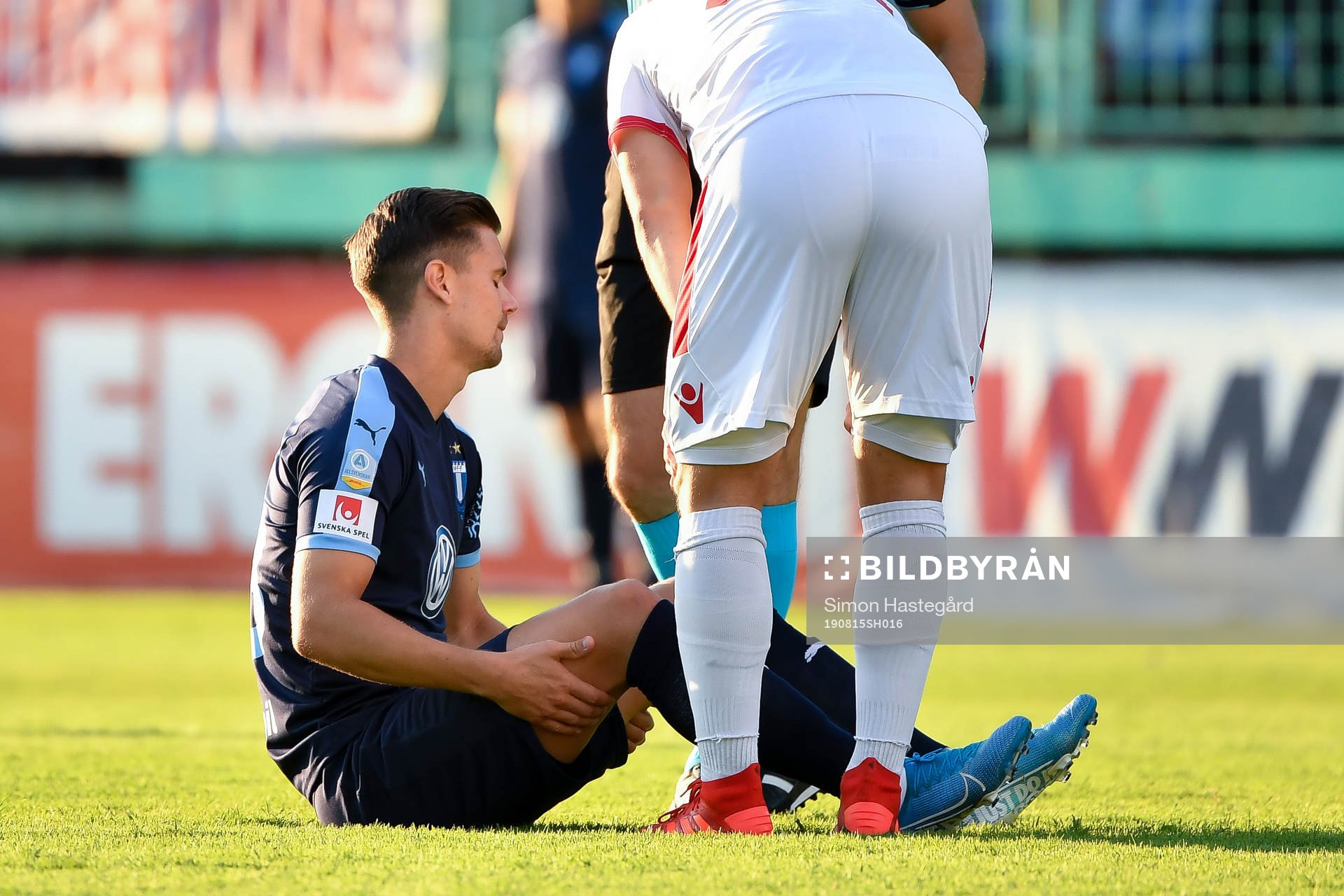 Marcus Antonsson of Malmö FF is injured