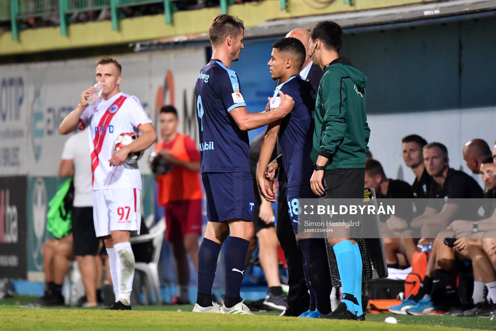 Markus Rosenberg of Malmö FF is replaced by Romain Gall