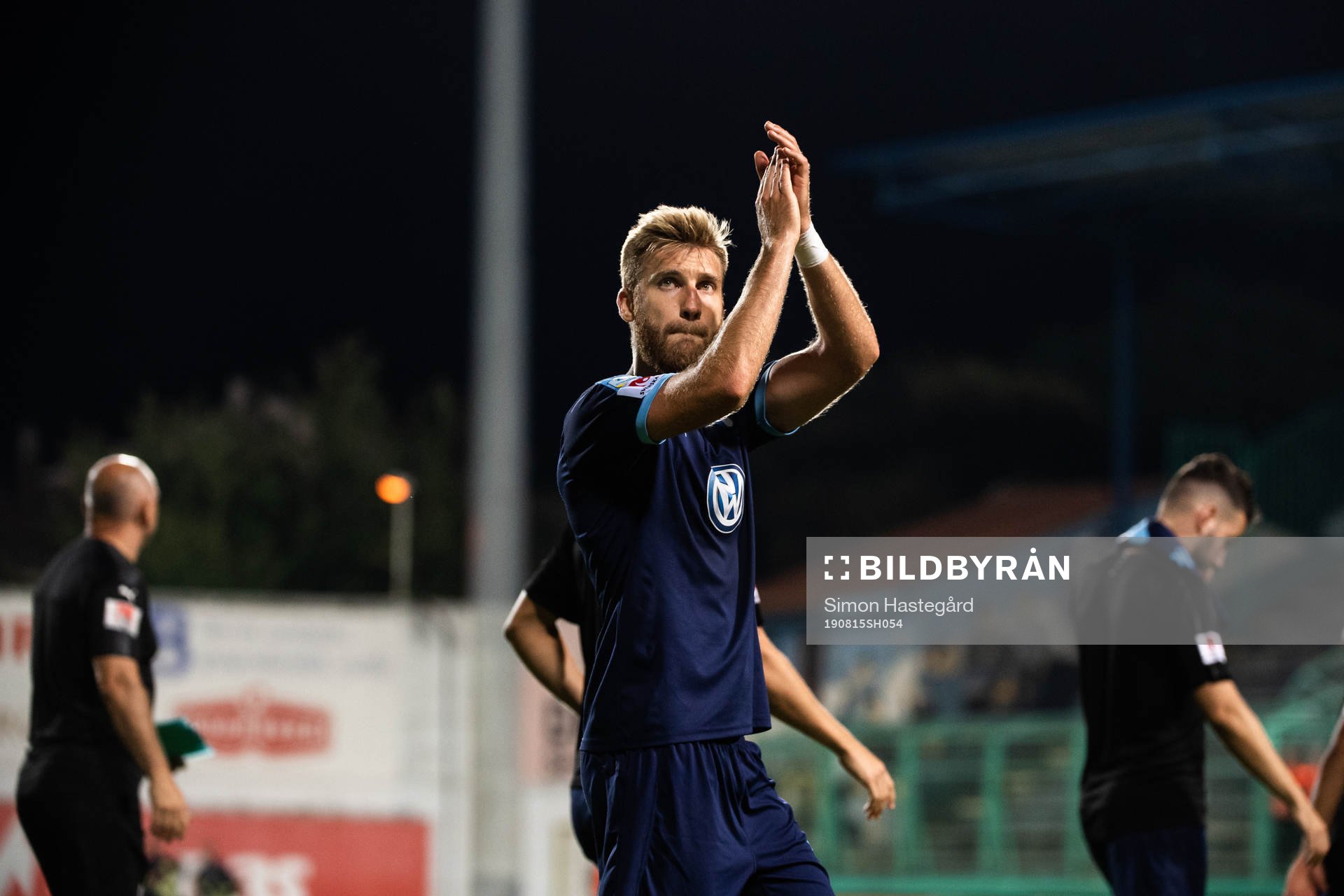 Rasmus Bengtsson of Malmö FF celebrates
