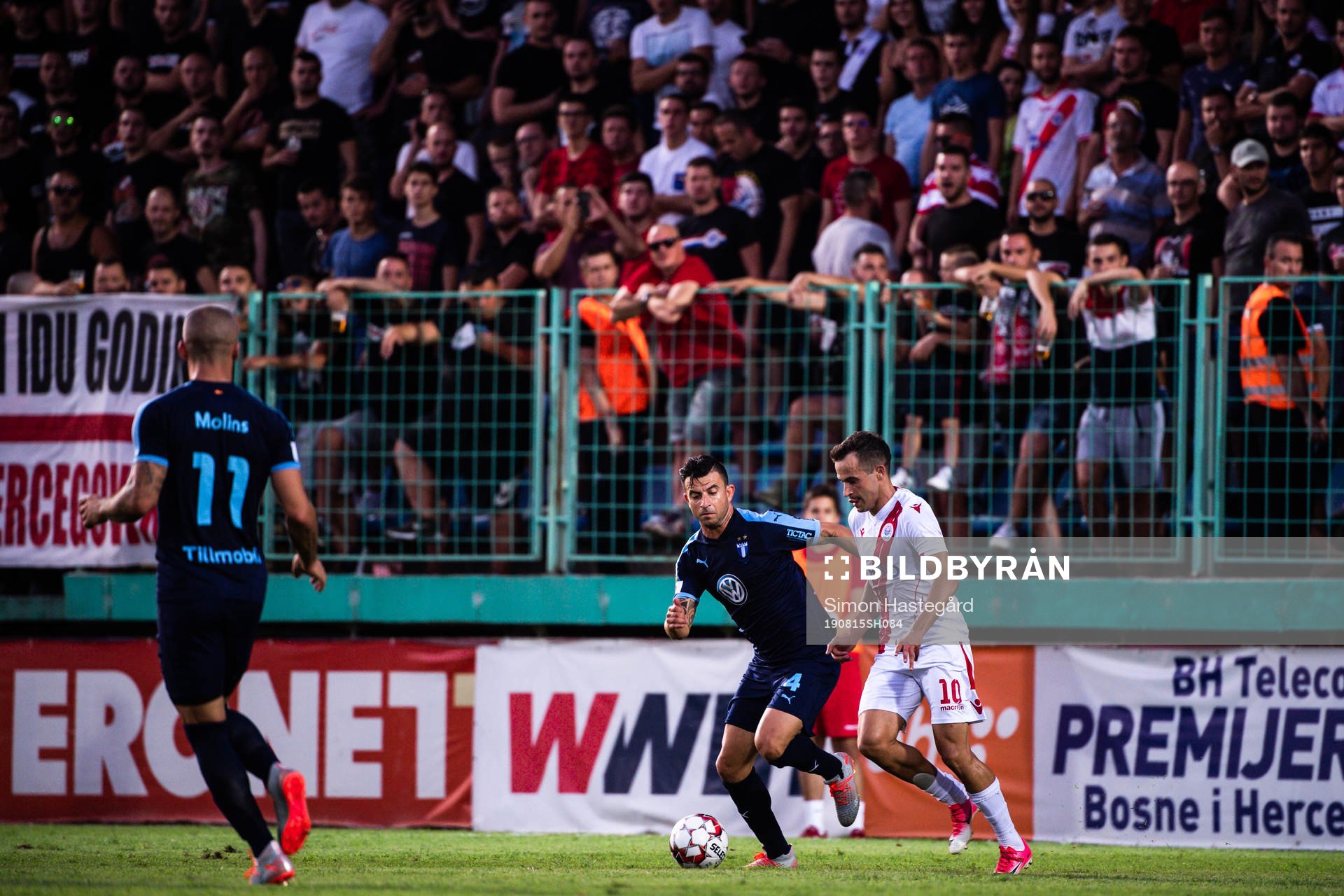 Behrang Safari of Malmö FF and Damir Sovsic of Zrinjski