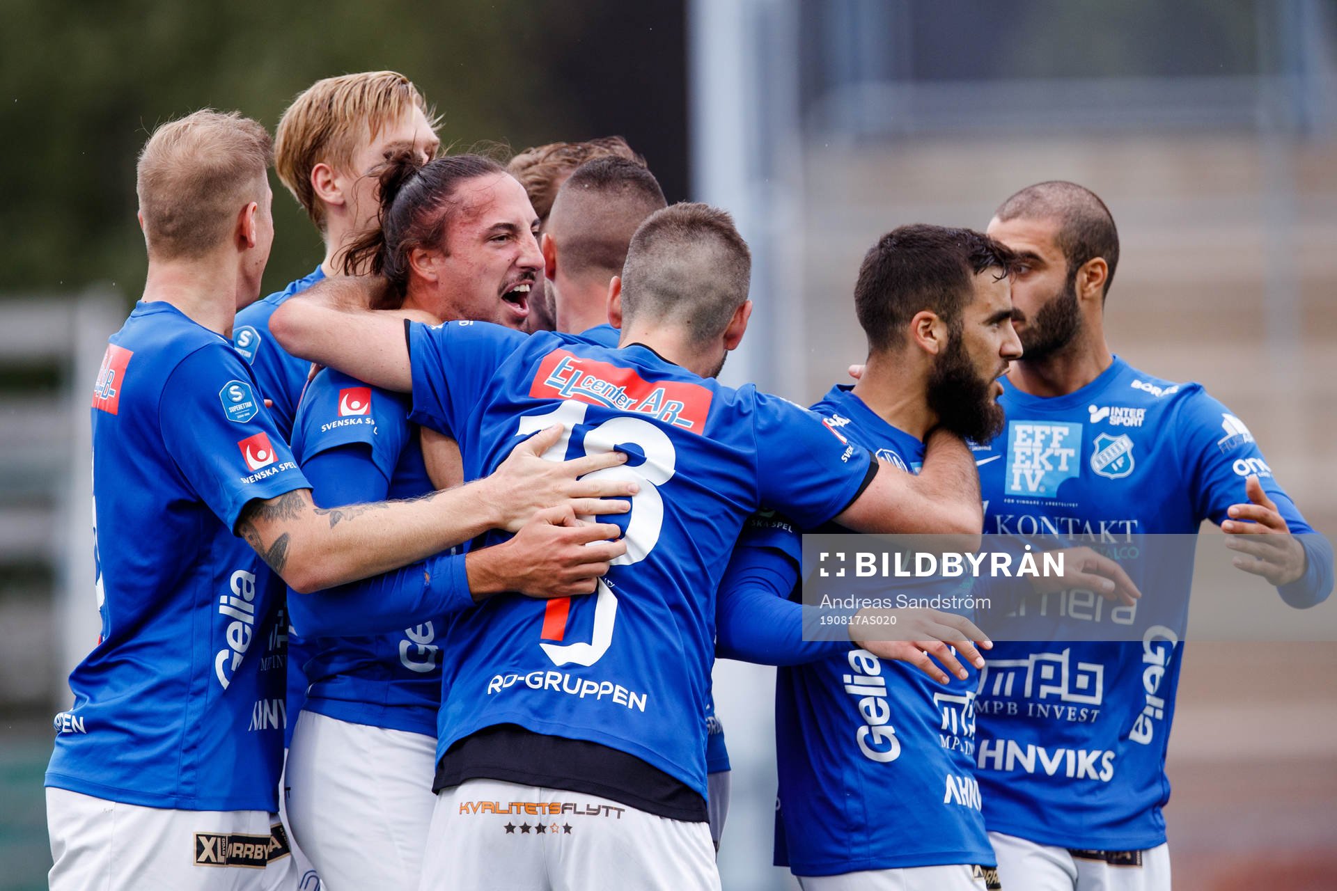 Norrbys spelare jublar