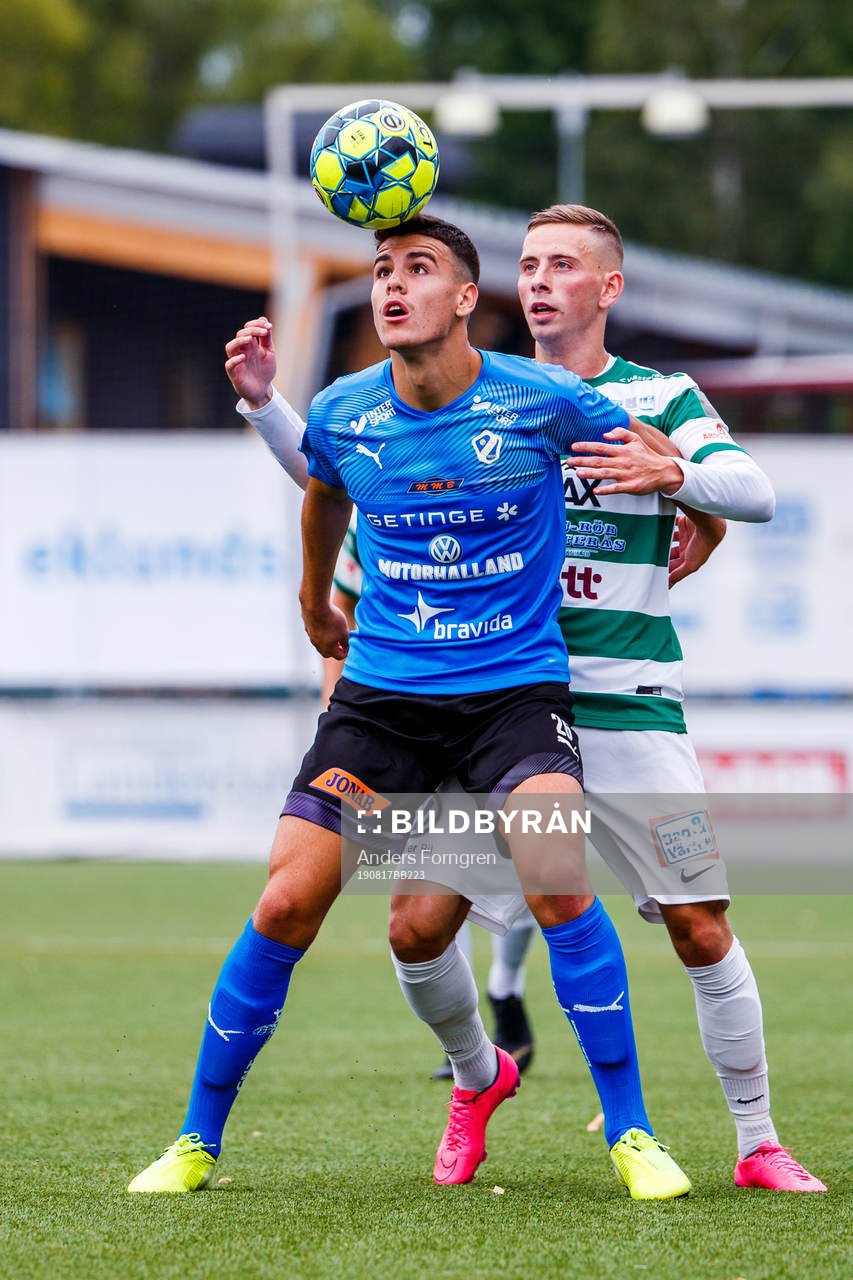 Halmstads Edvin Kurtulus och Västerås Petar Petrovic