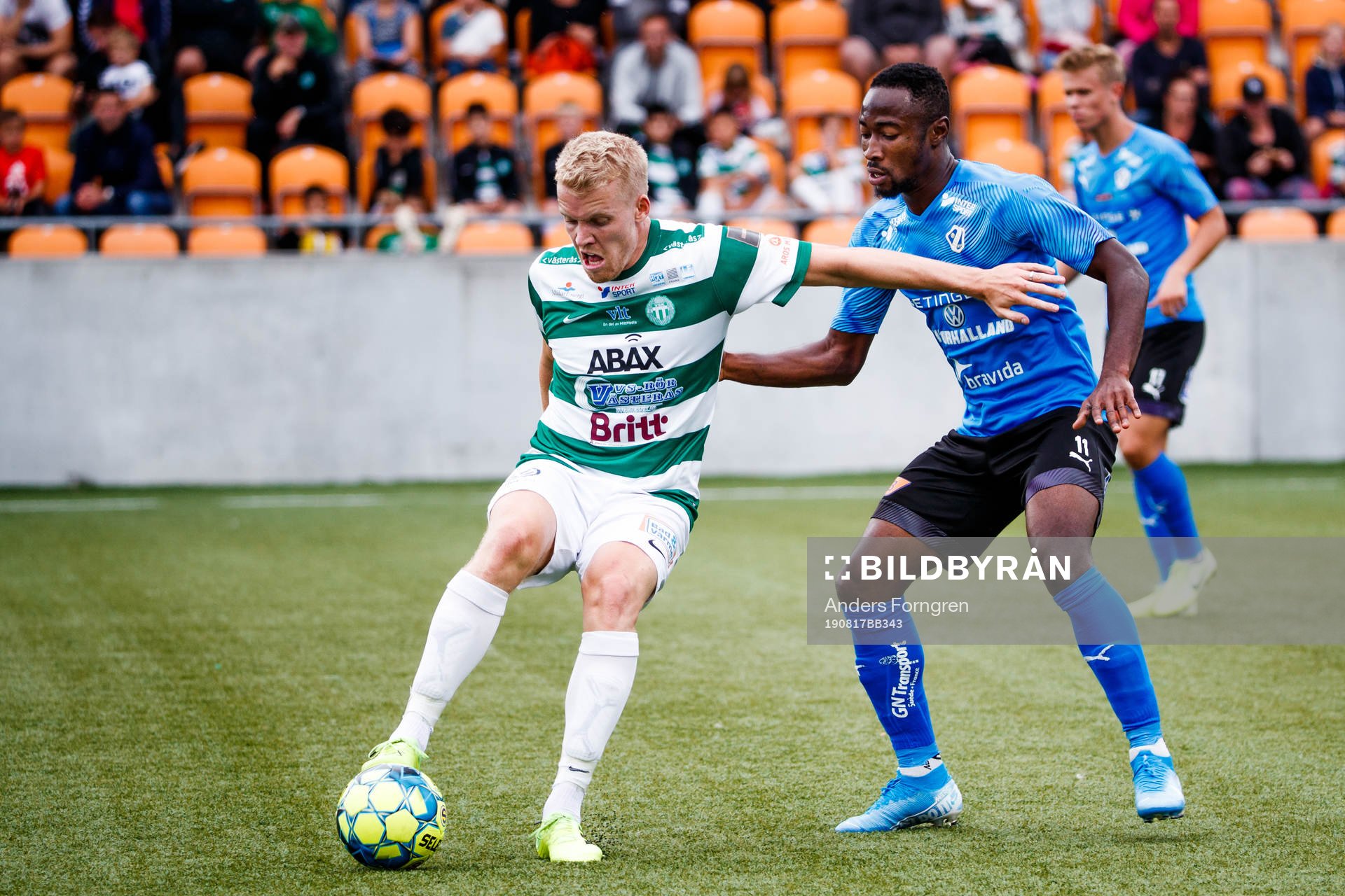 Västerås Simon Johansson och Halmstads Sadat Karim