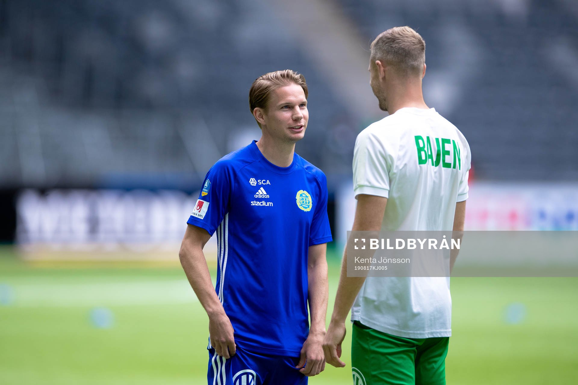 Sundsvalls Johan Blomberg och Hammarbys Richard Magyar