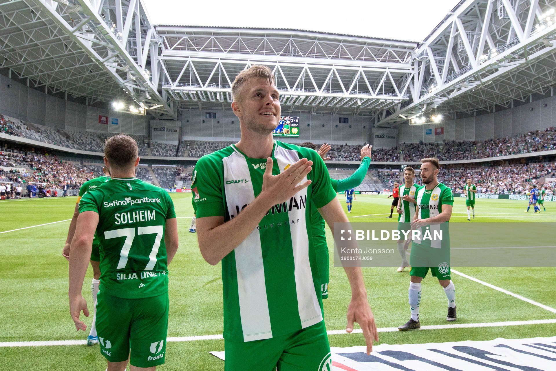 Hammarbys Richard Magyar jublar