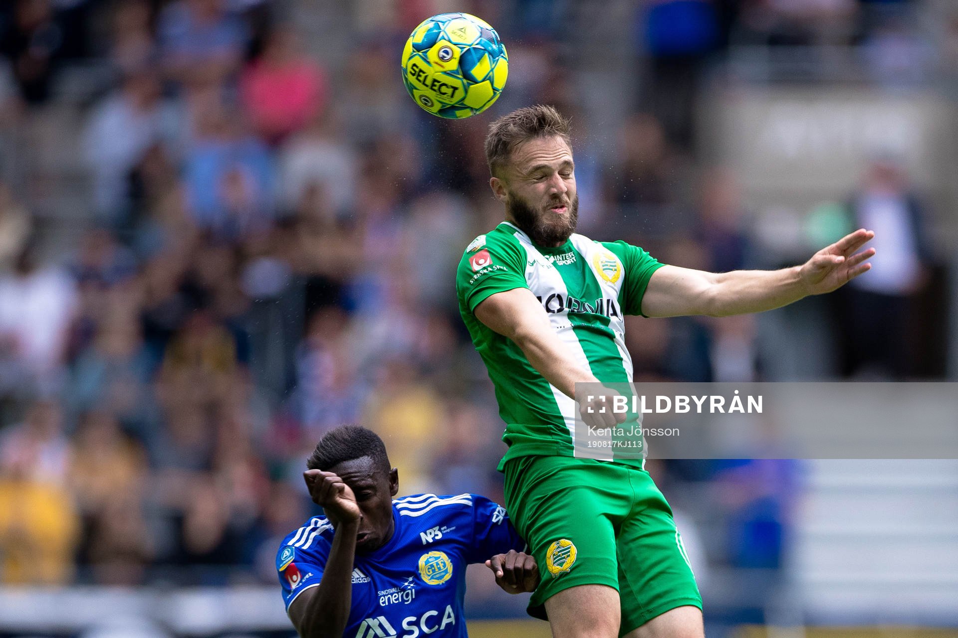 Hammarbys Mats Solheim och Sundsvalls Pa Konate