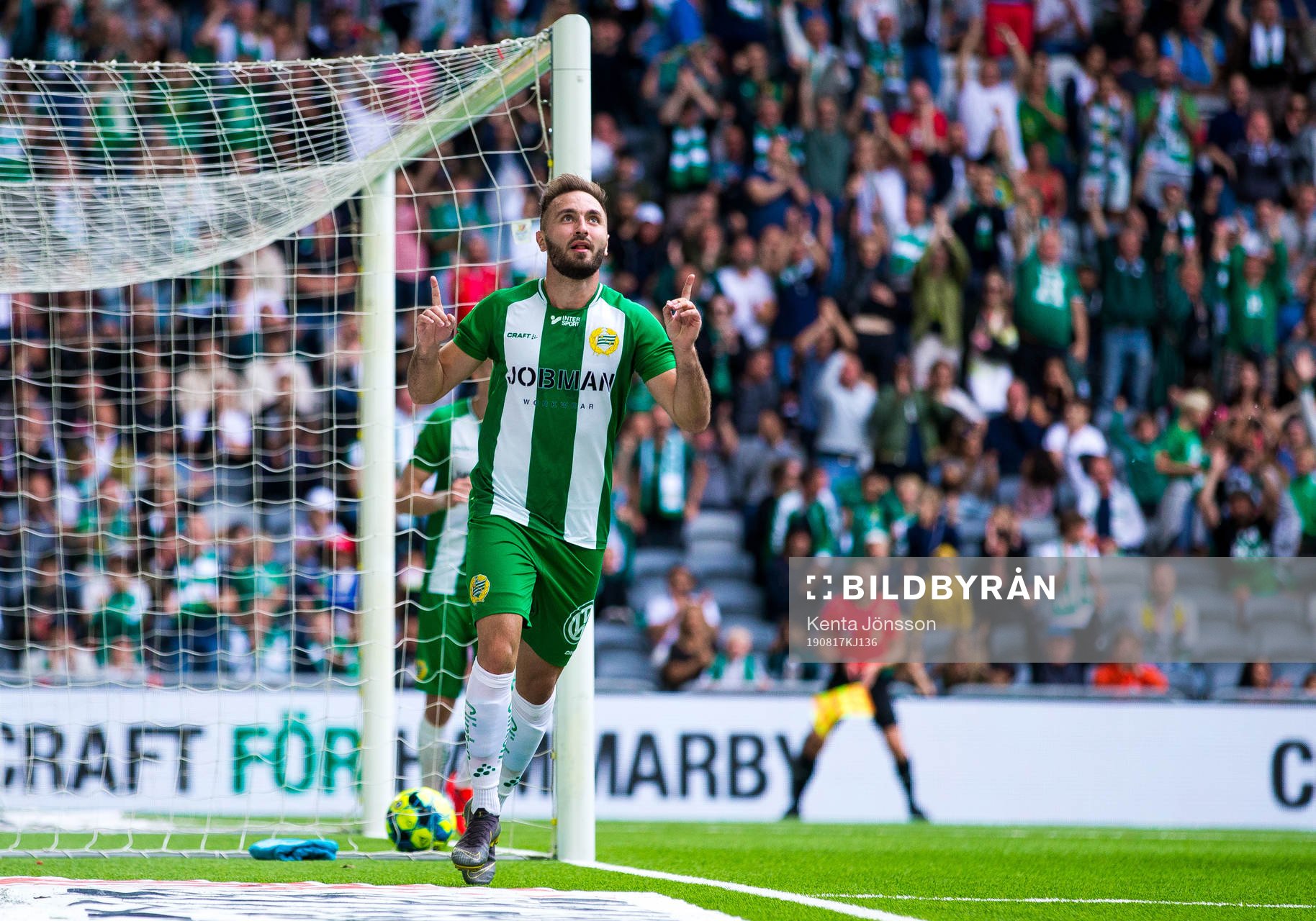 Hammarbys Muamer Tankovic jublar
