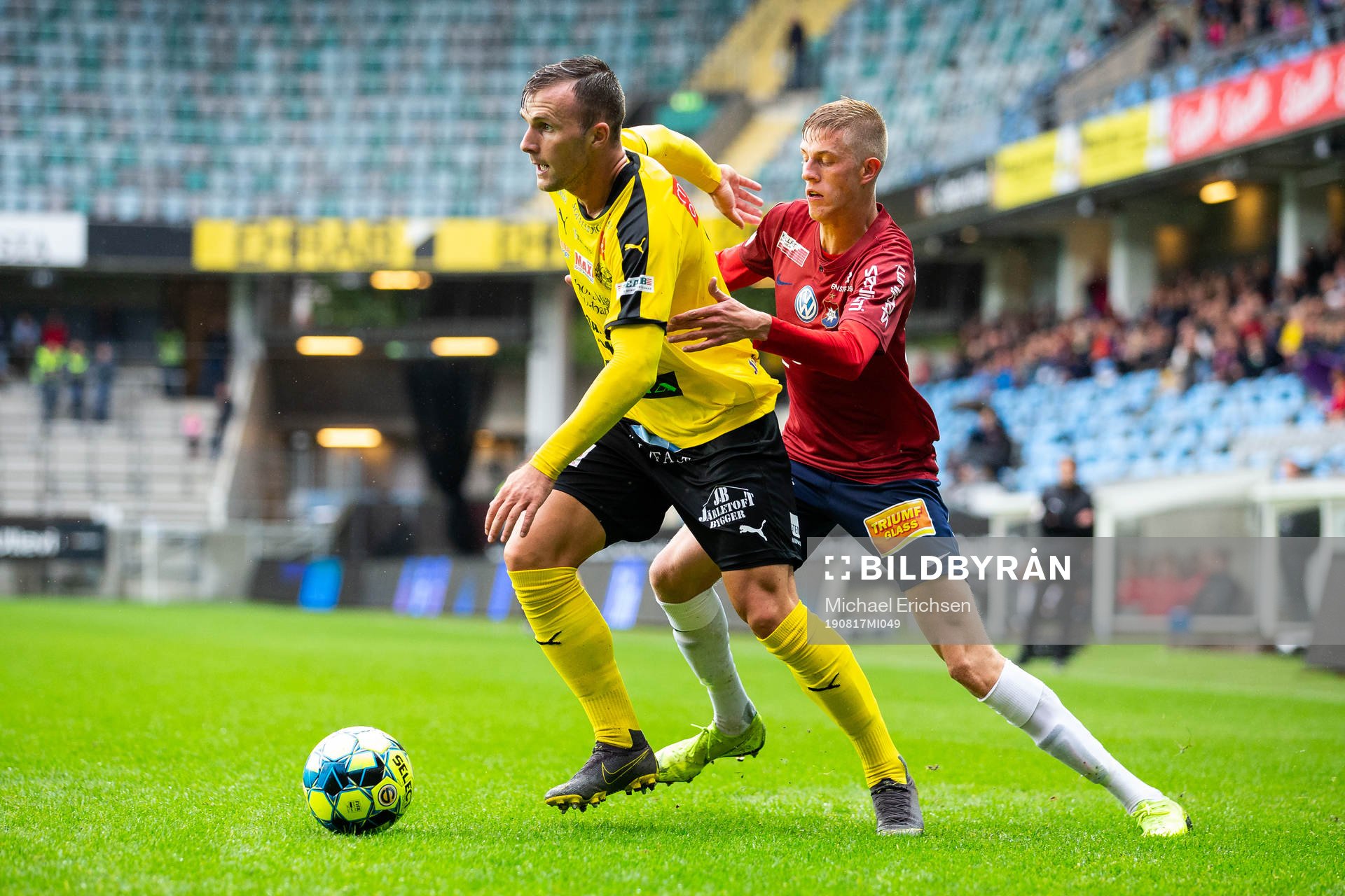 Mjällbys Adi Terzic och Örgrytes Alexander Bernhardsson