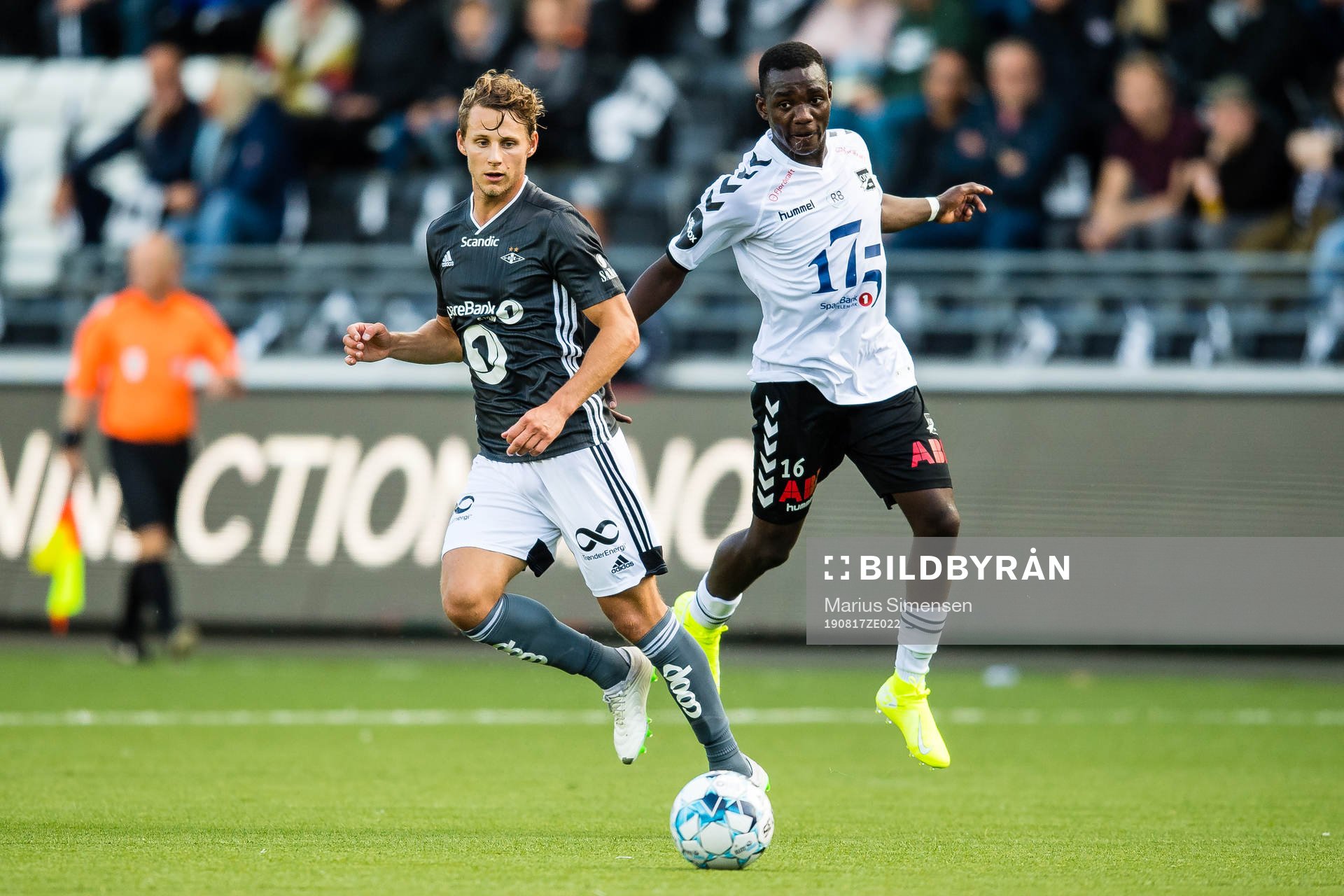Vegar Eggen Hedenstad of Rosenborg and Joshua Gaston