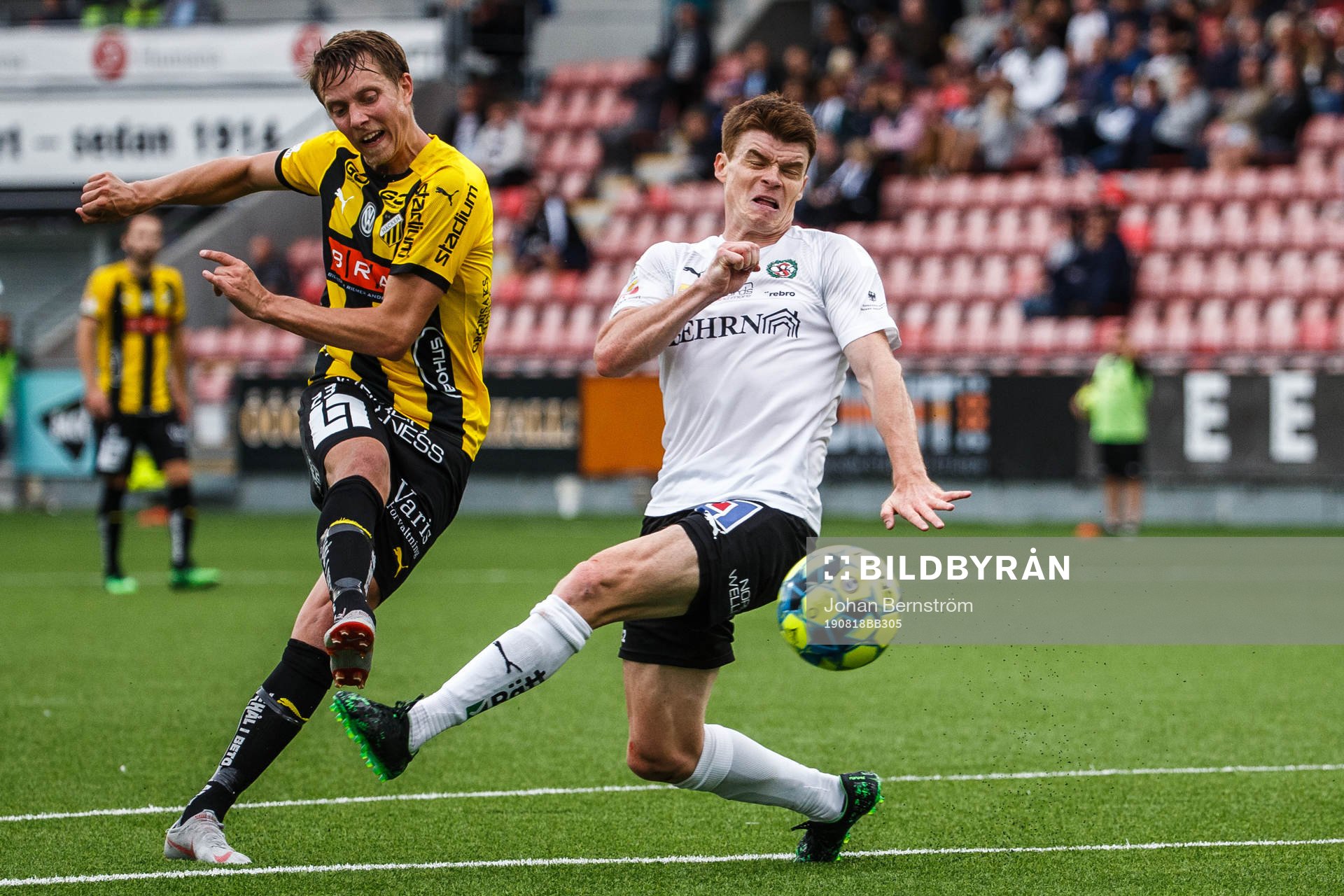 Häckens Viktor Lundberg gör 0-2 bakom Örebros Albin