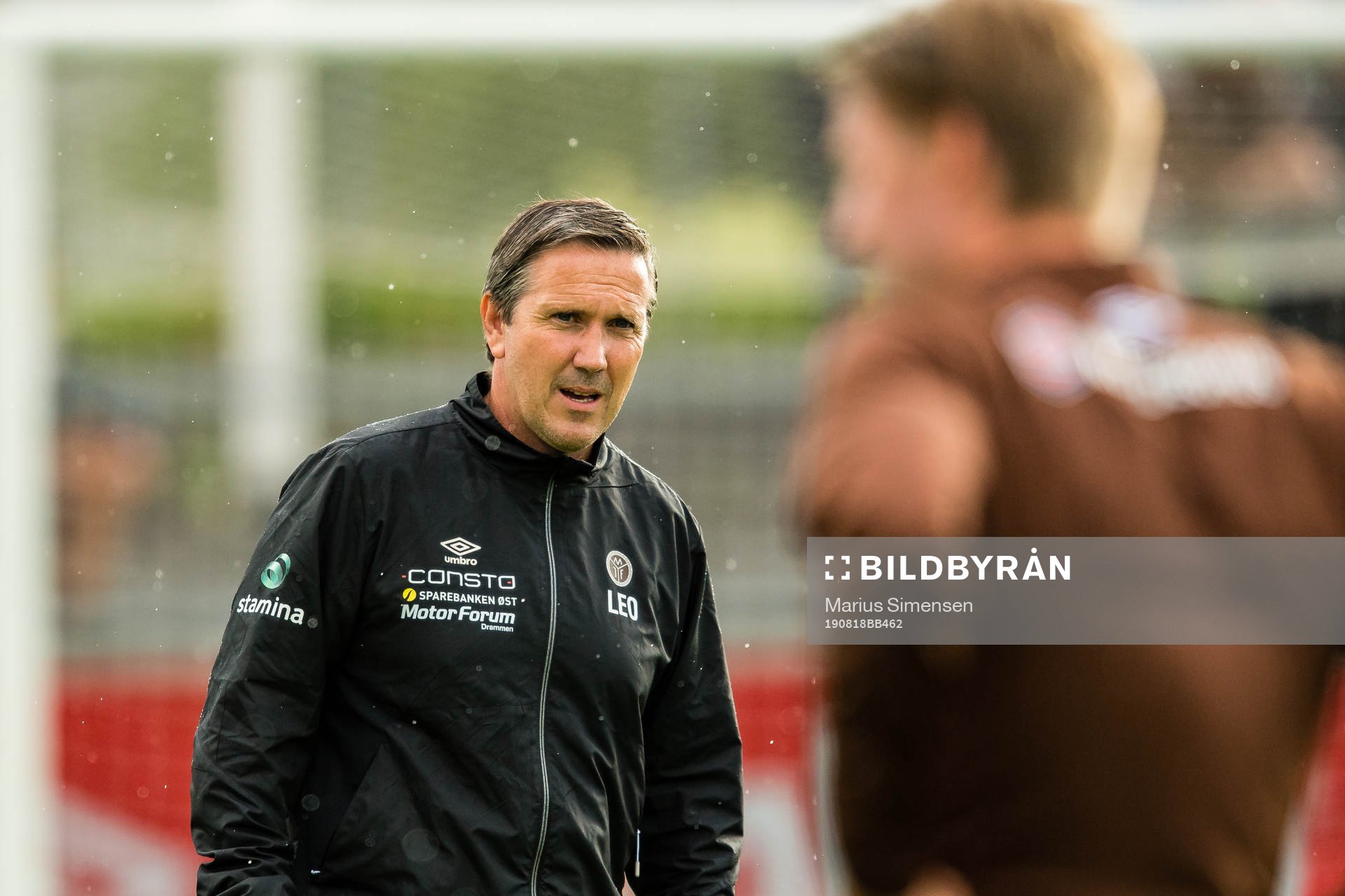 Øyvind Leonhardsen, assistant coach of Mjøndalen, ahead of the Eliteserien match between Mjøndalen and Brann on August 18, 2019 in Mjøndalen.