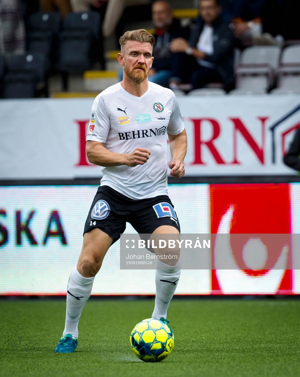 Örebros Michael Almebäck