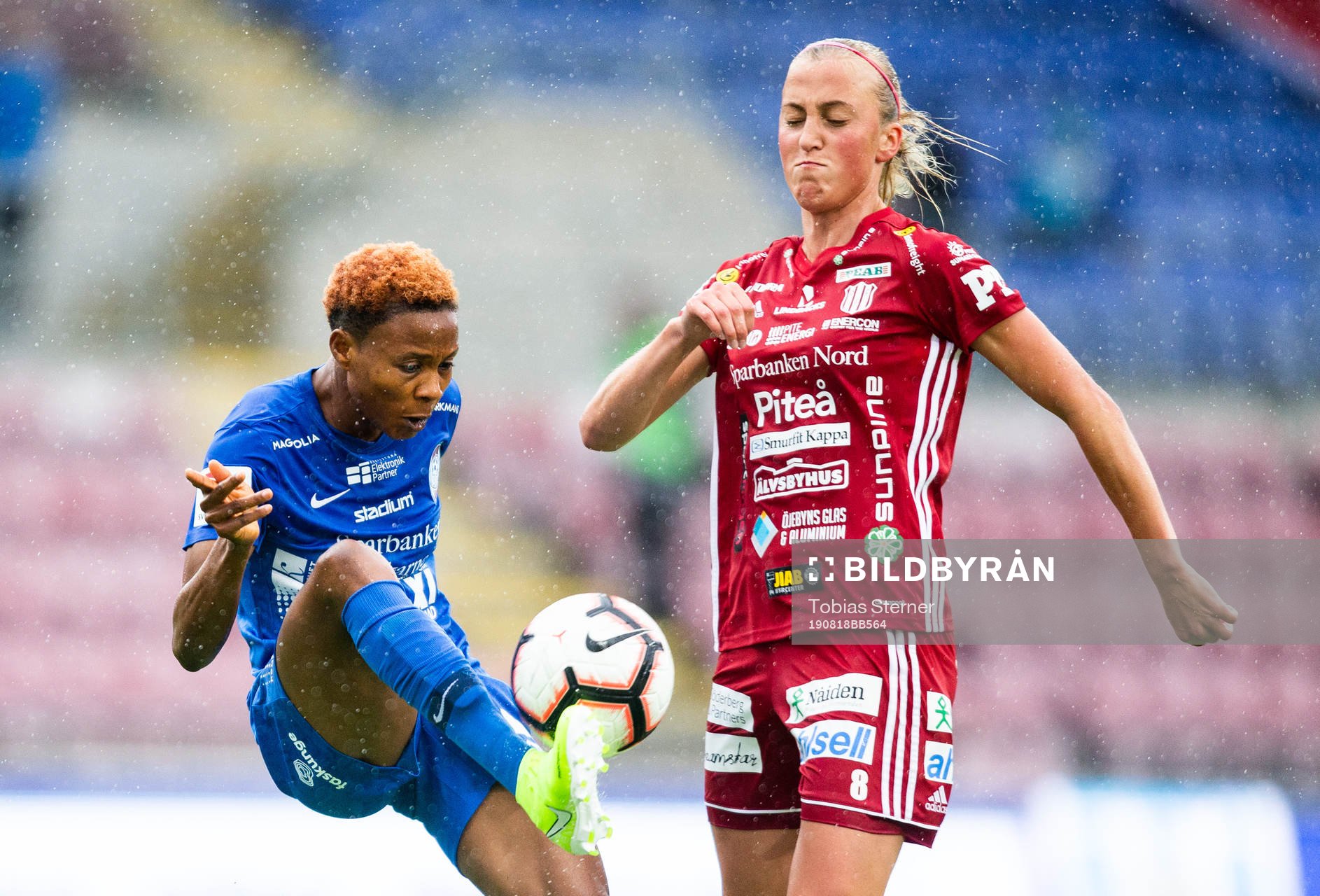 Eskilstunas Halimatu Ayinde och Piteås Julia Karlernäs