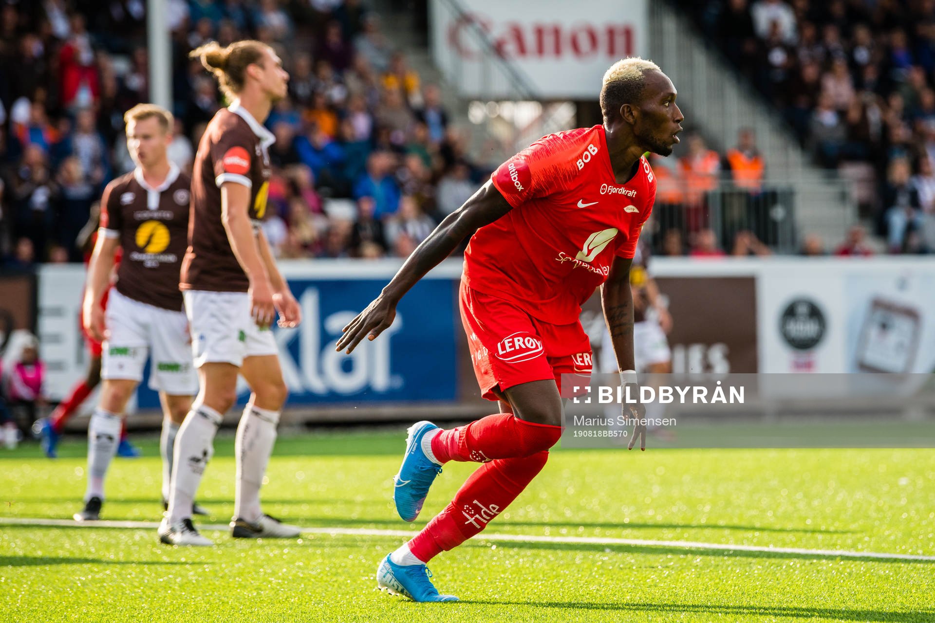 Karamoko Daouda Bamba of Brann celebrates