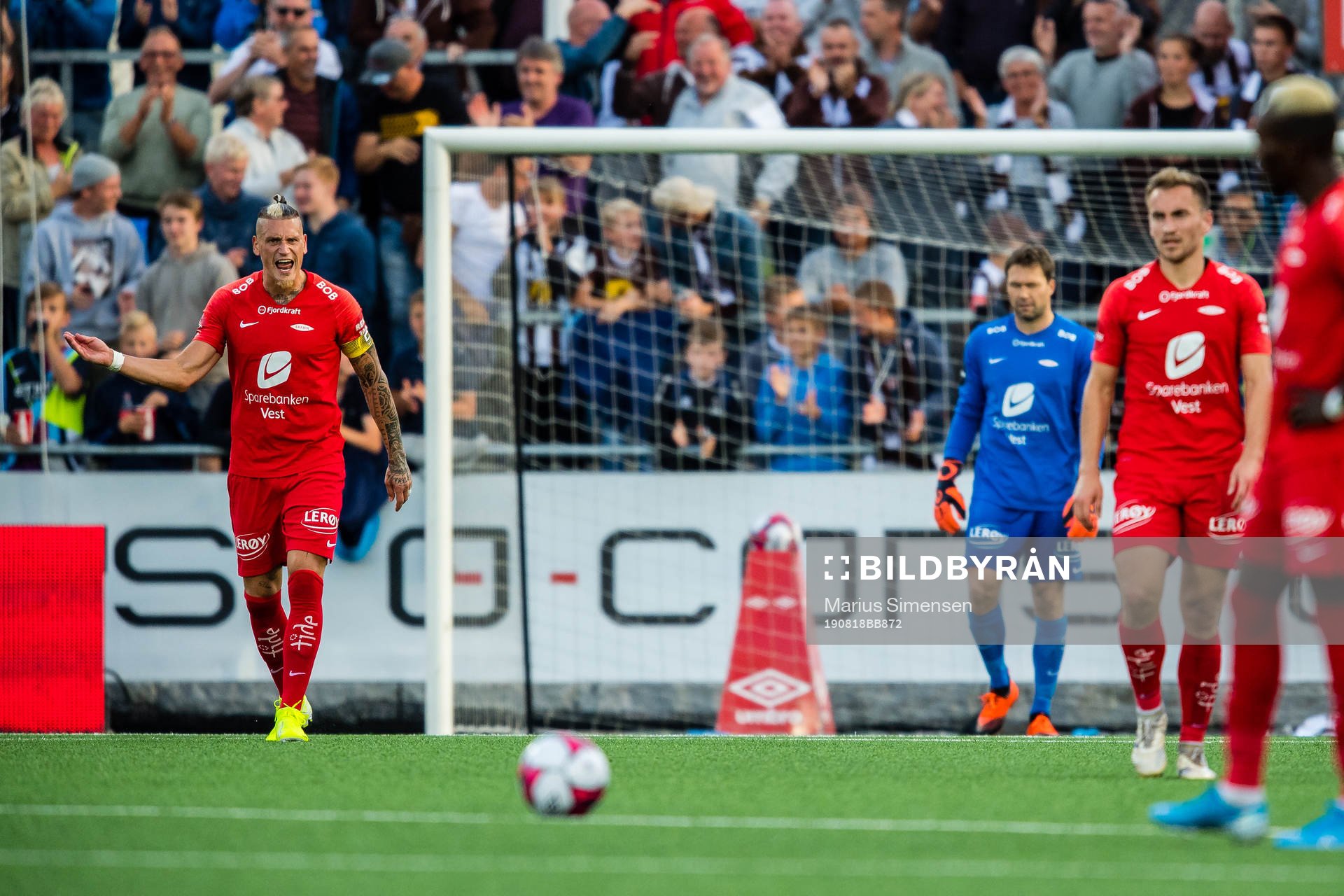 Vito Wormgoor of Brann reacts