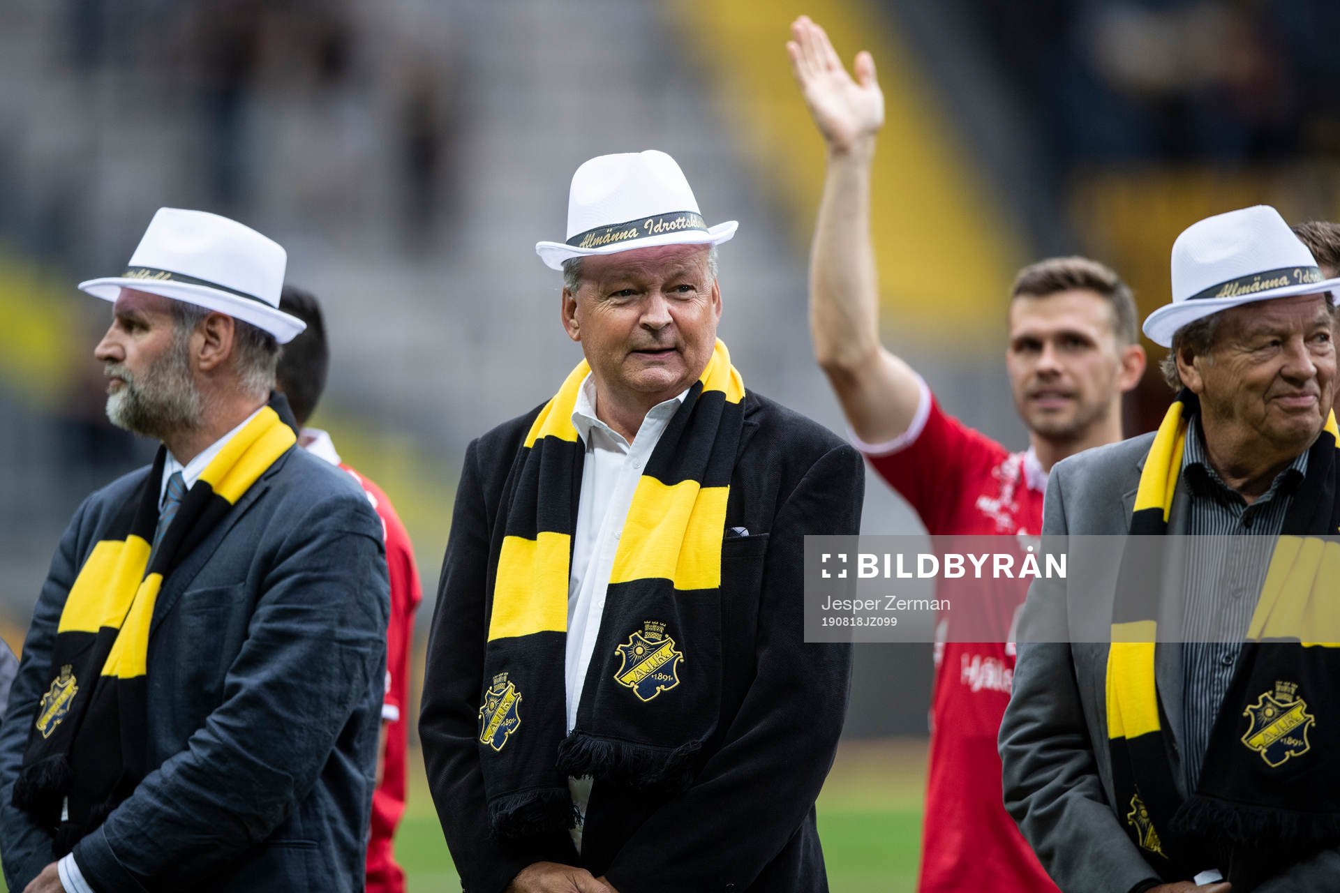 Pensionärer som gick in på plan