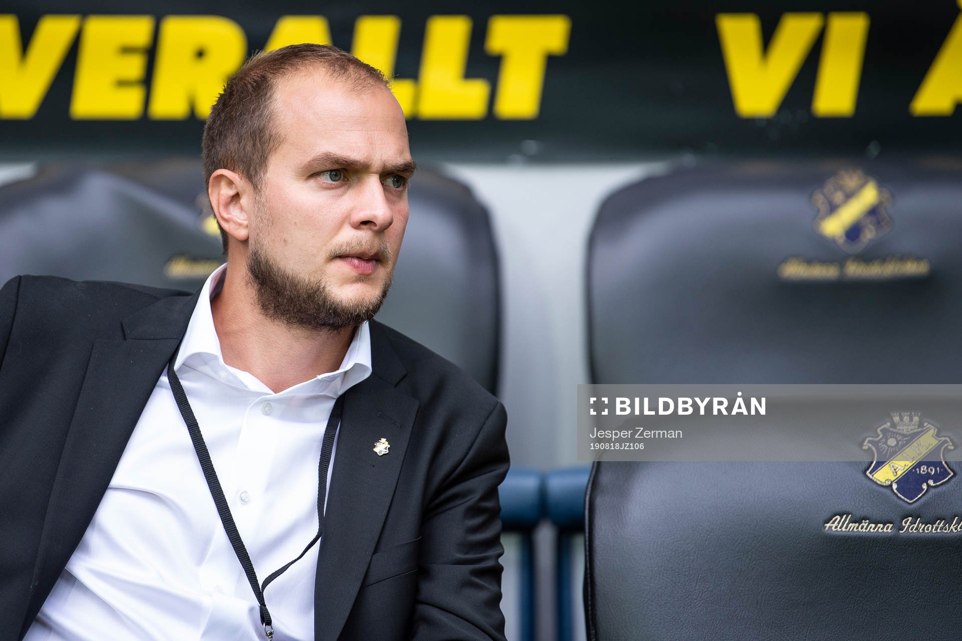 s assisterande sportchef och koordinator Henrik Jurelius