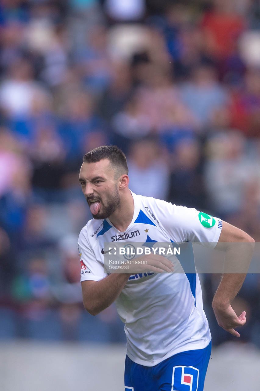 Norrköpings Sead Haksabanovic jublar efter att ha gjort 0-1 under fotbollsmatchen i Allsvenskan mellan Sirius och IFK Norrköping den 18 augusti 2019 i Uppsala.