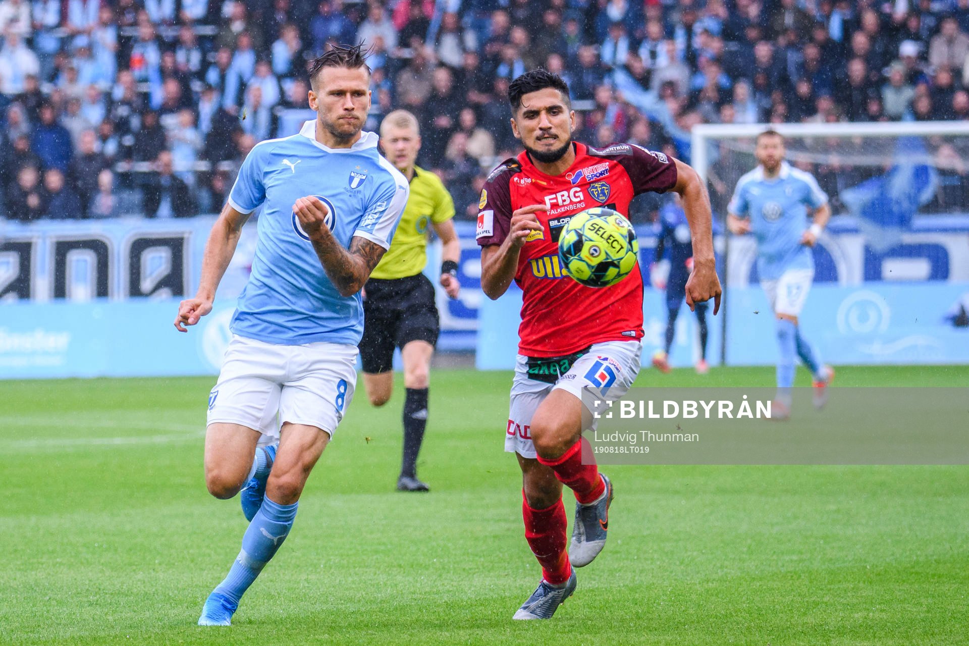 Malmö FFs Arnór Traustason och Falkenbergs Mahmut Özen