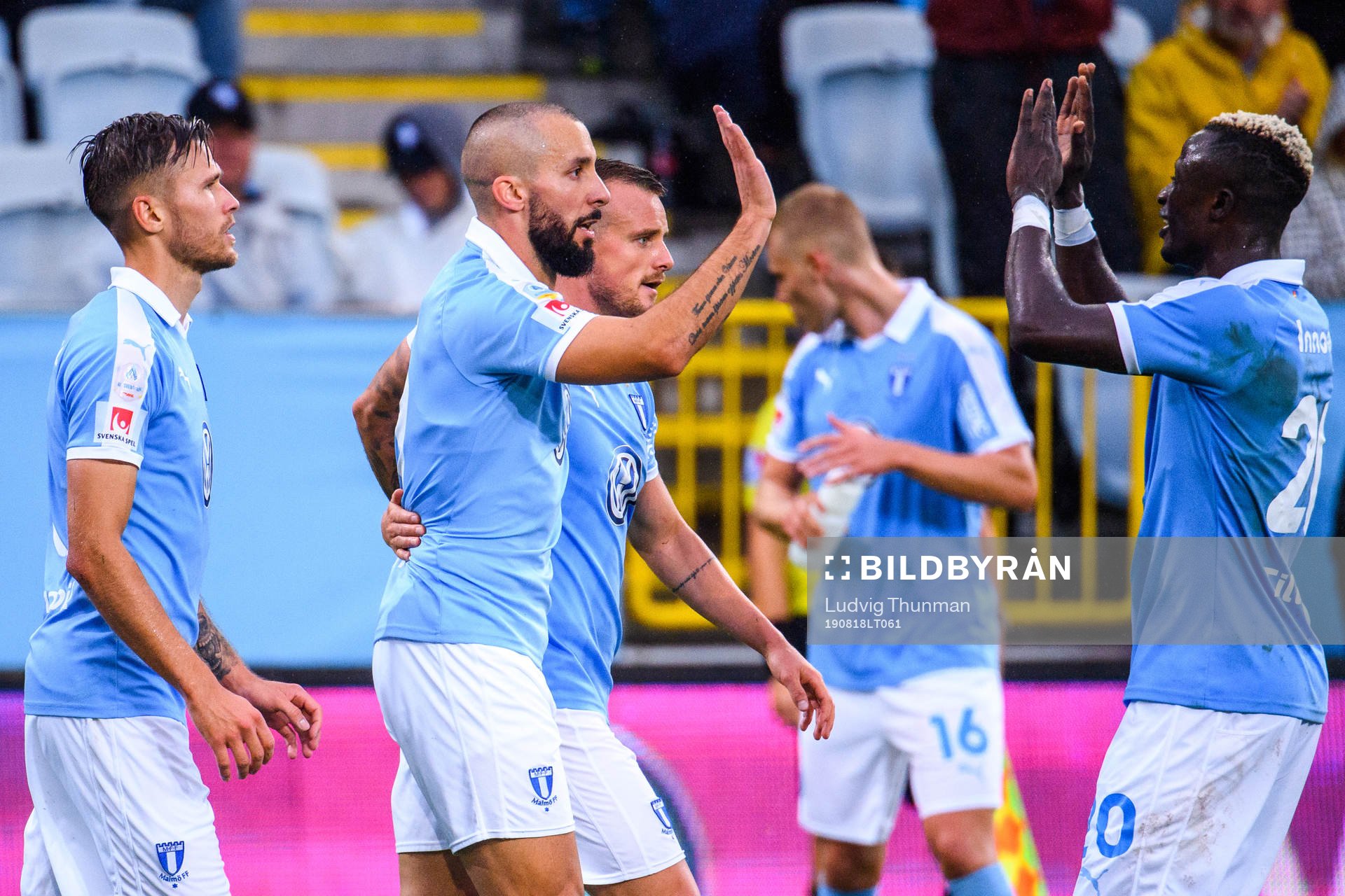 Malmö FFs Arnór Traustason , Eric Larsson och Bonke