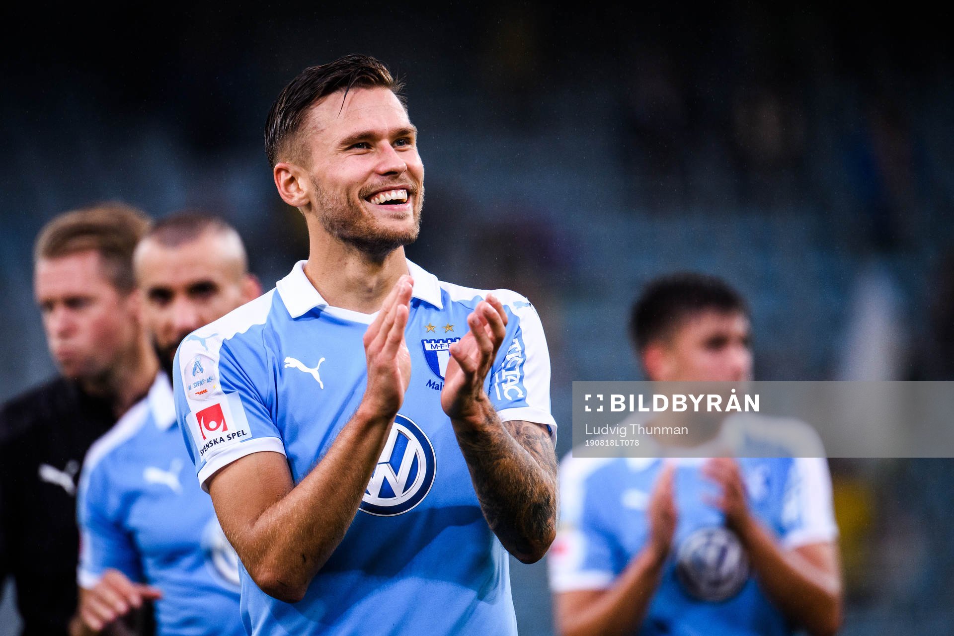 Malmö FFs Arnór Traustason jublar