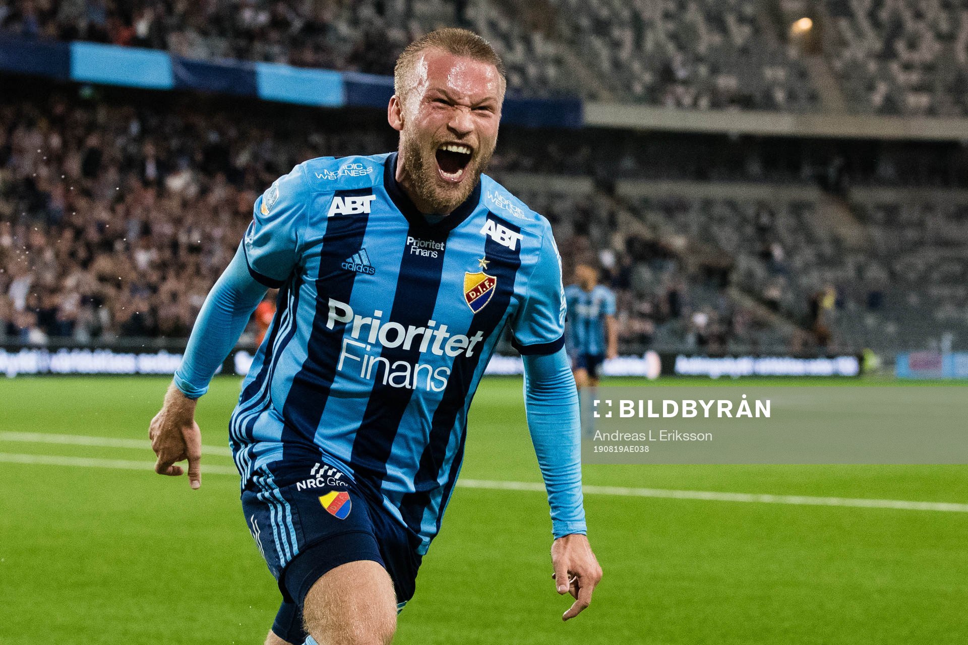 Djurgårdens Nicklas Bärkroth jublar