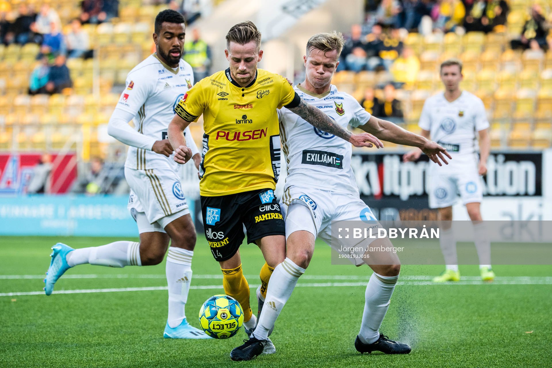 Östersunds Noah Sonko Sundberg och Eirik Haugan