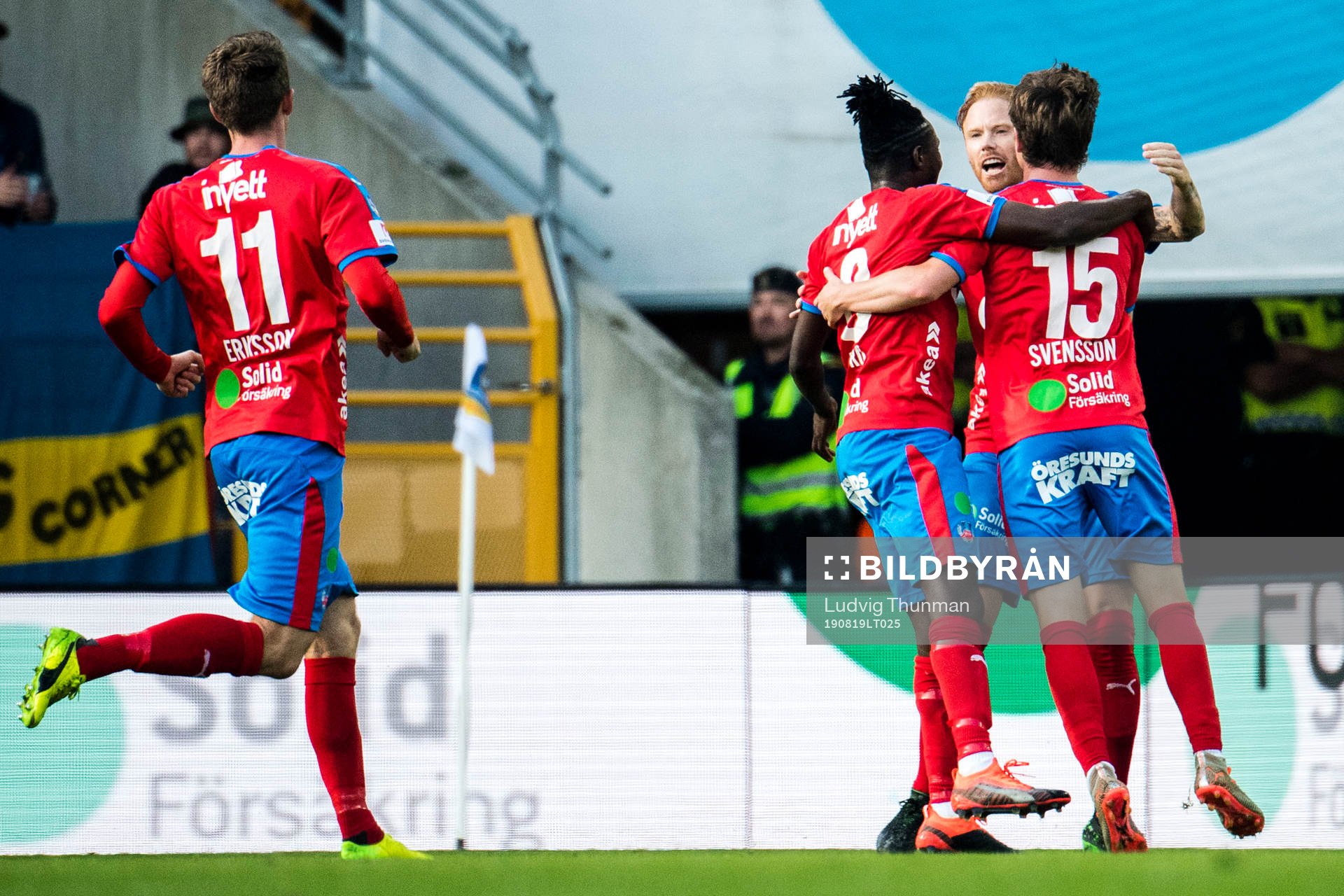 Helsingborgs spelare jublar